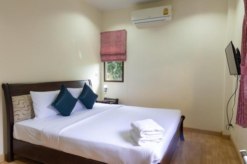 Quadruple Room with Garden View photo 3
