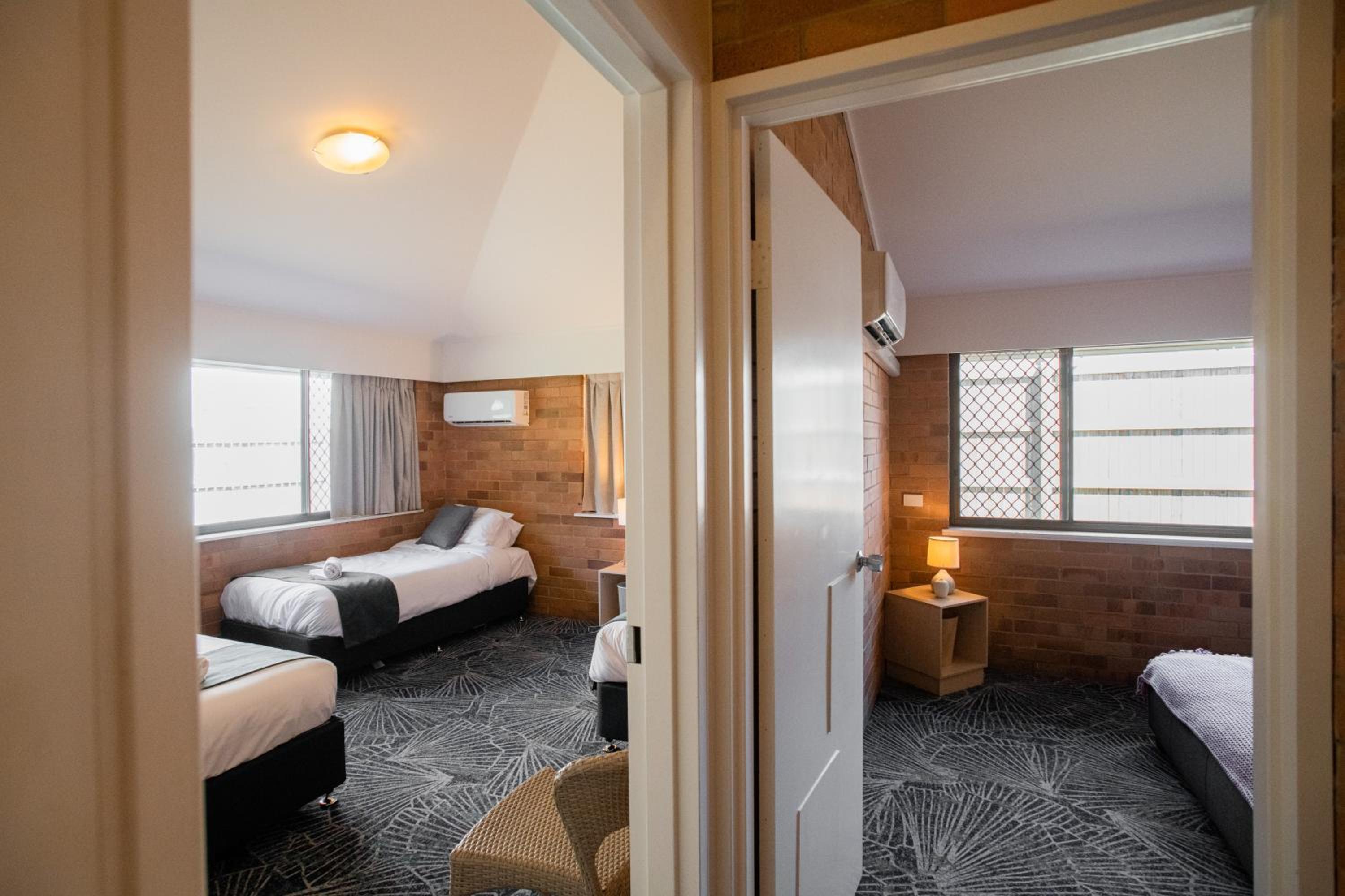 Two-Bedroom Suite photo 3