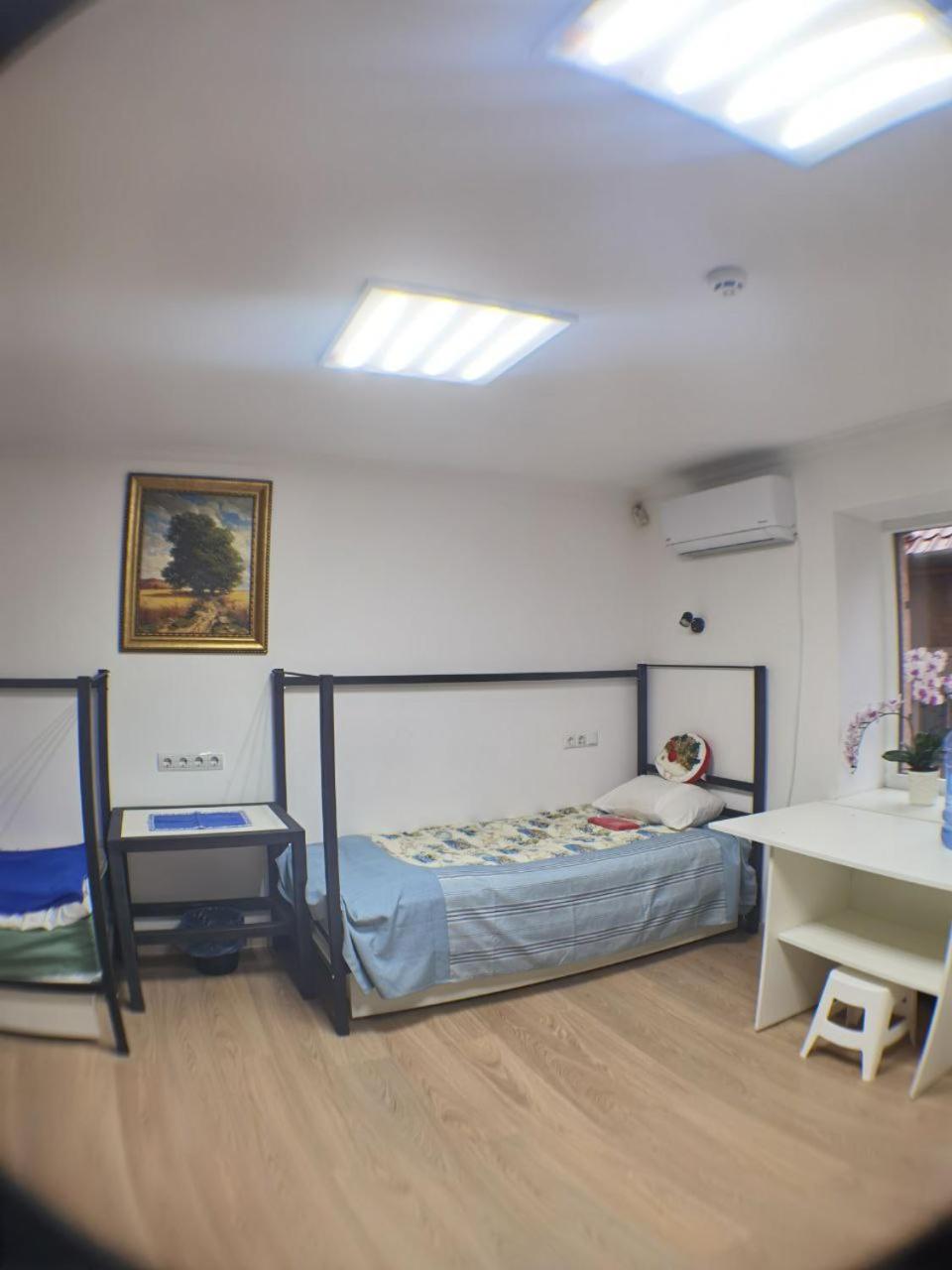 Single Bed in Dormitory Room photo 1