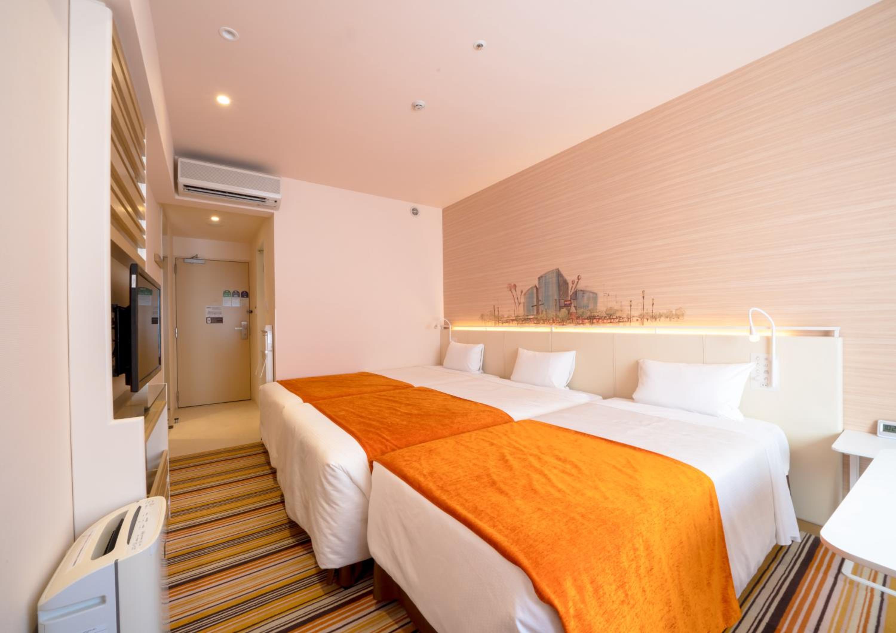 Triple Room 5th Floor - Non Smoking