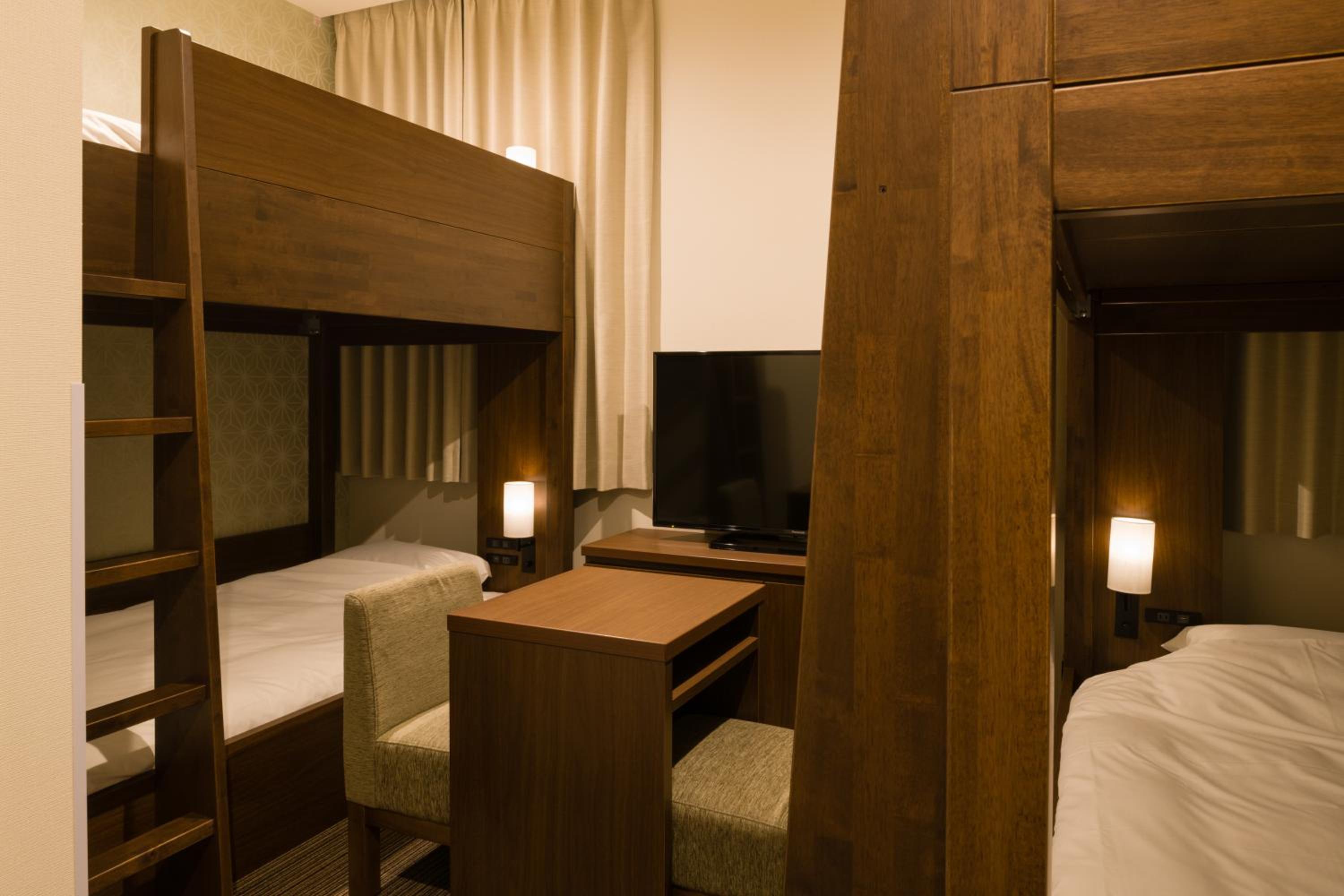 Quadruple Room with Bunk Beds - Non-Smoking 16㎡ photo 3