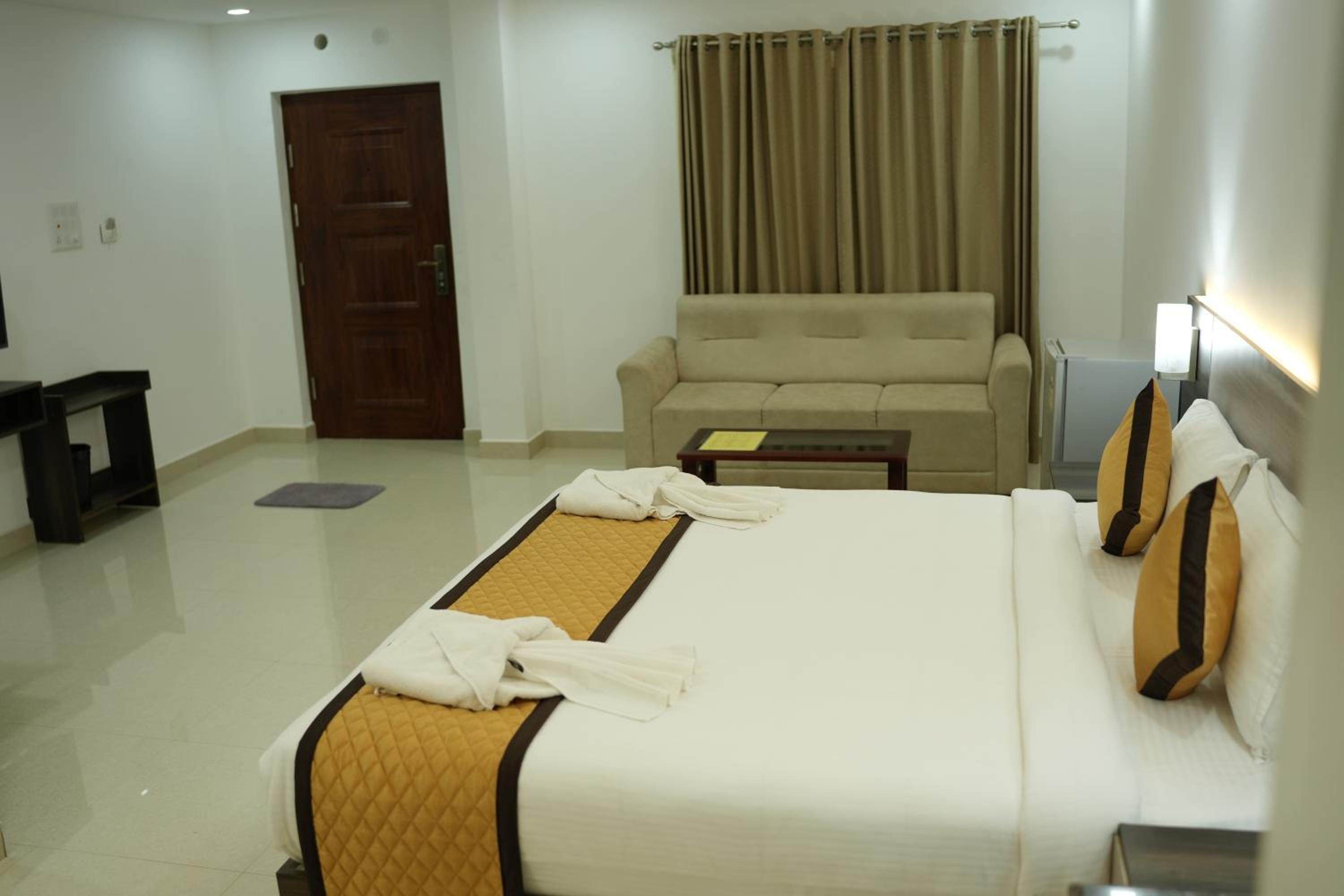 Deluxe Double Room photo 3