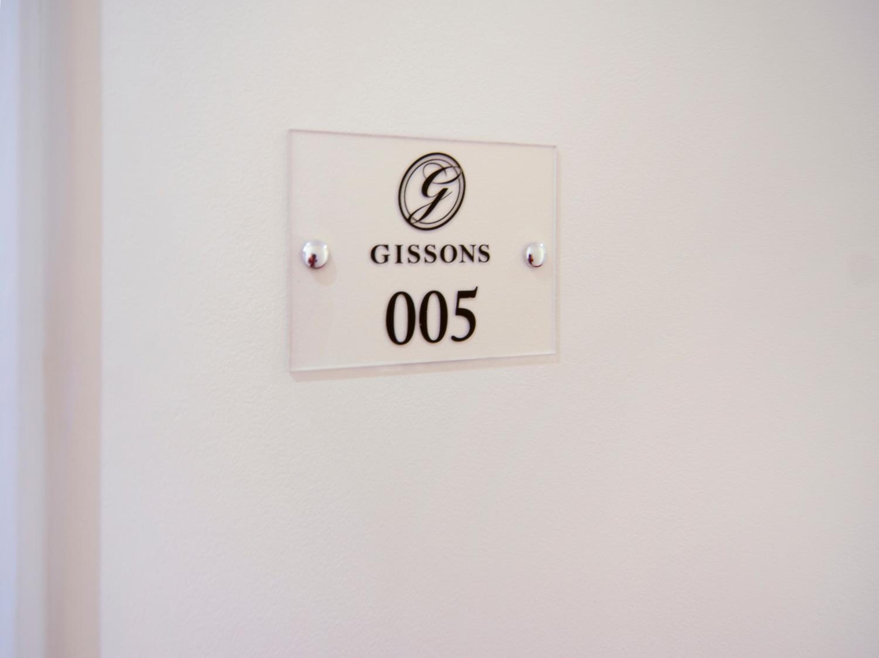 Standard Double Room - Photo 7