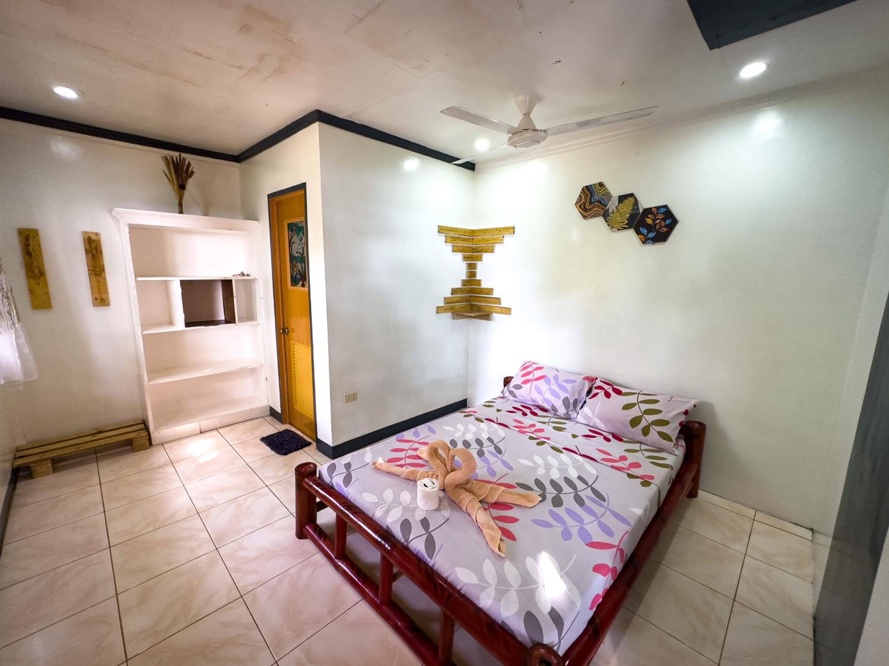 Standard Double Room - Photo 1