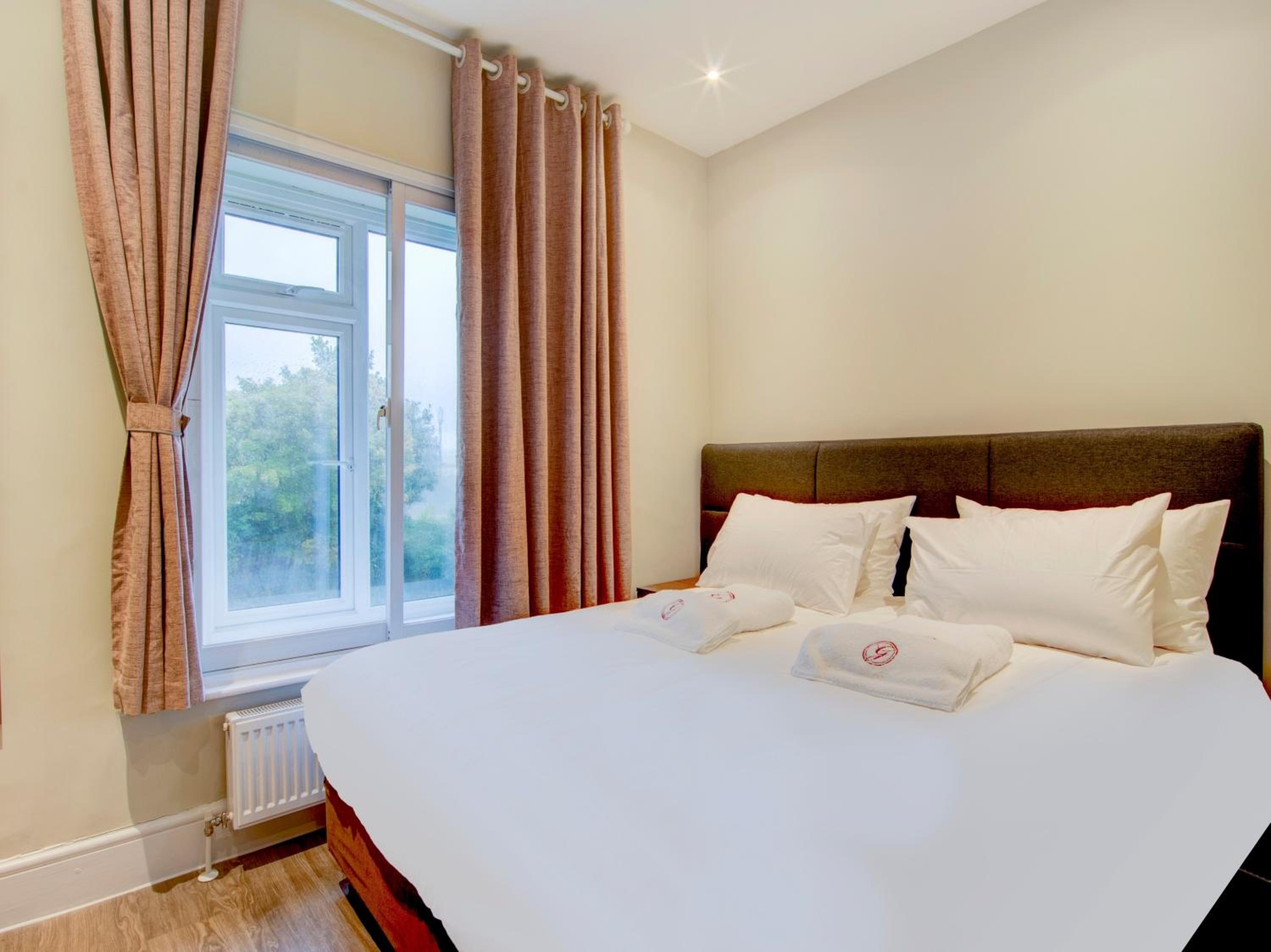 Standard Double Room - Photo 4