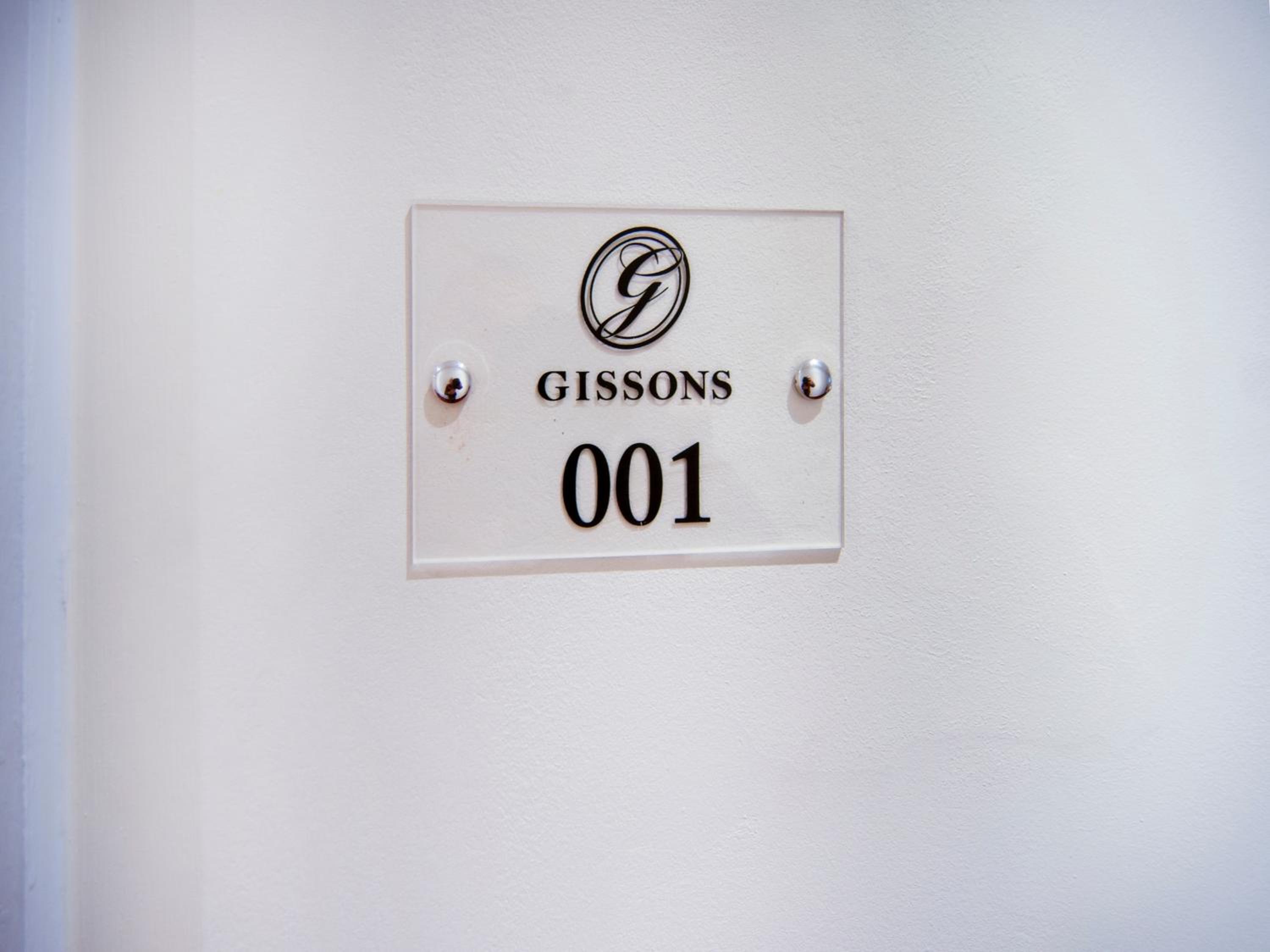 Standard Double Room - Photo 6