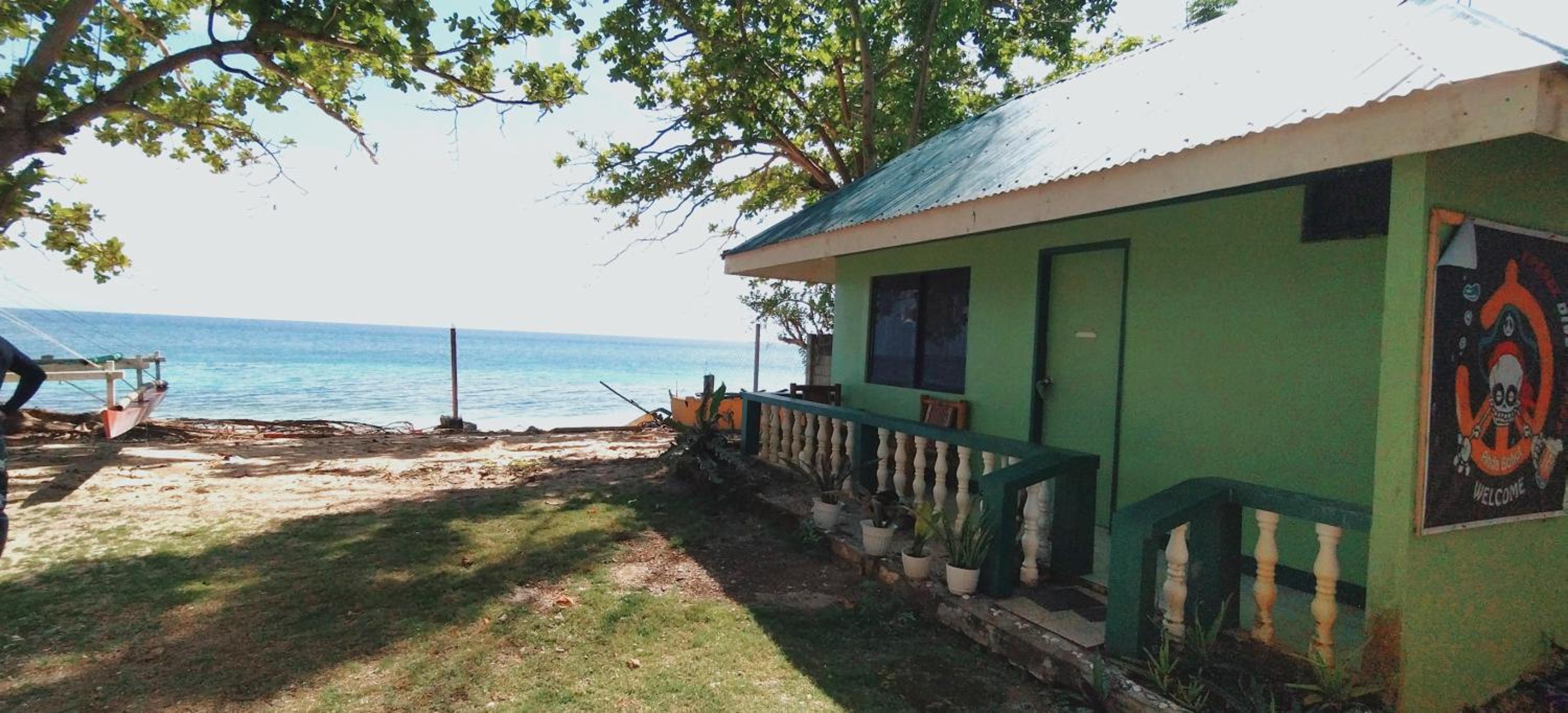 Bungalow with Sea View - Photo 6