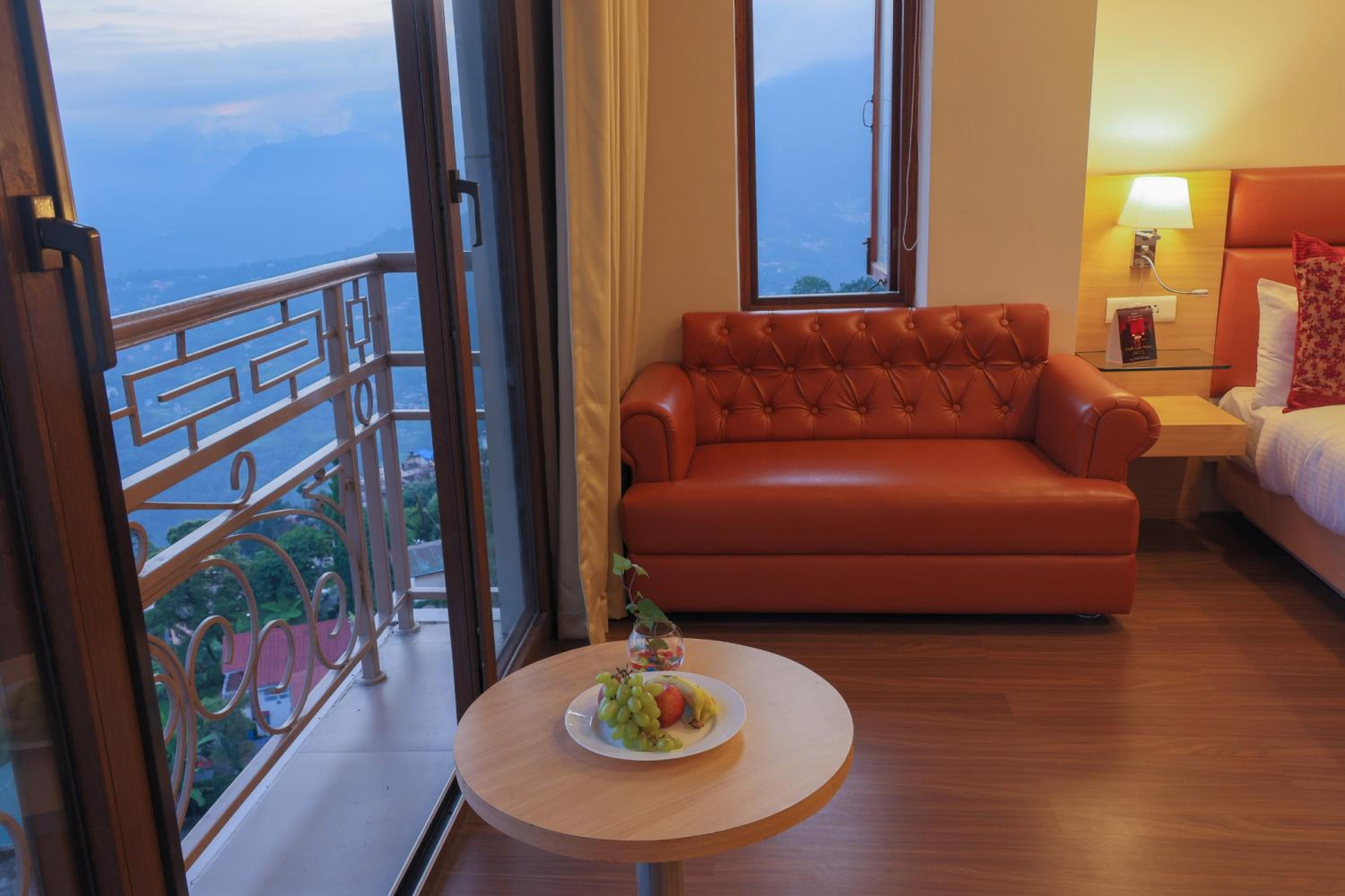 Valentine Room(10% discount on F&B ) - Photo 4