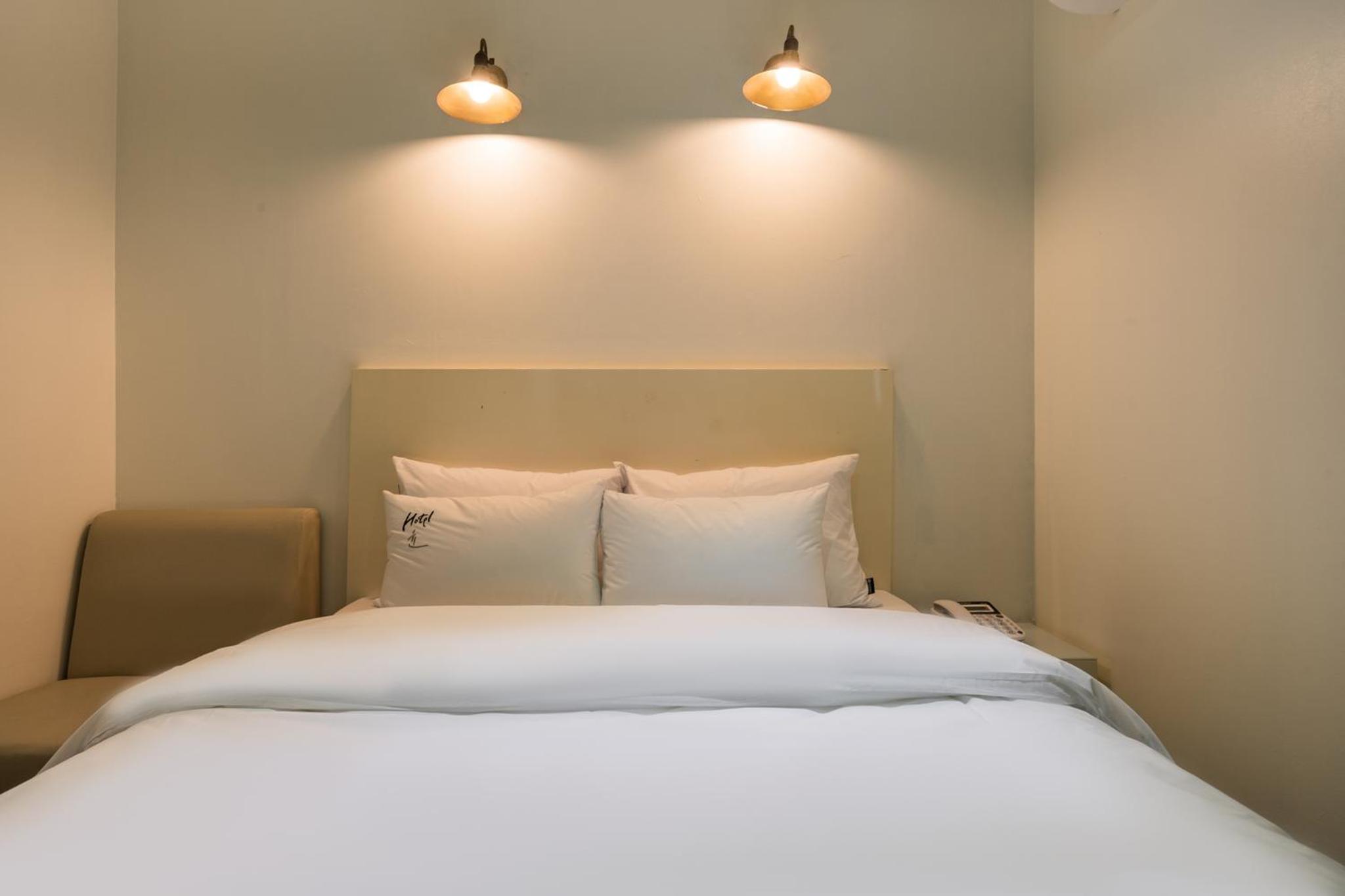 Deluxe Double Room - Photo 3