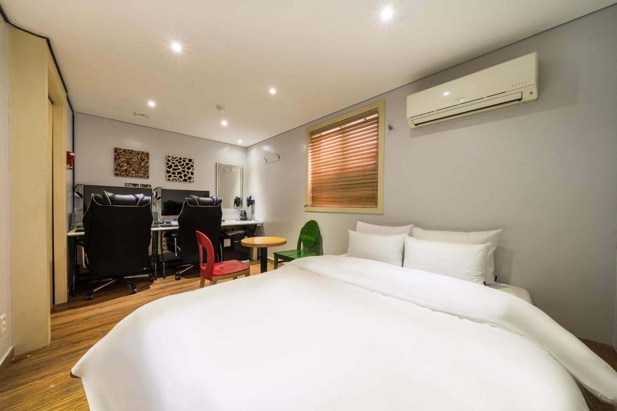 Premium Double Room - Photo 1