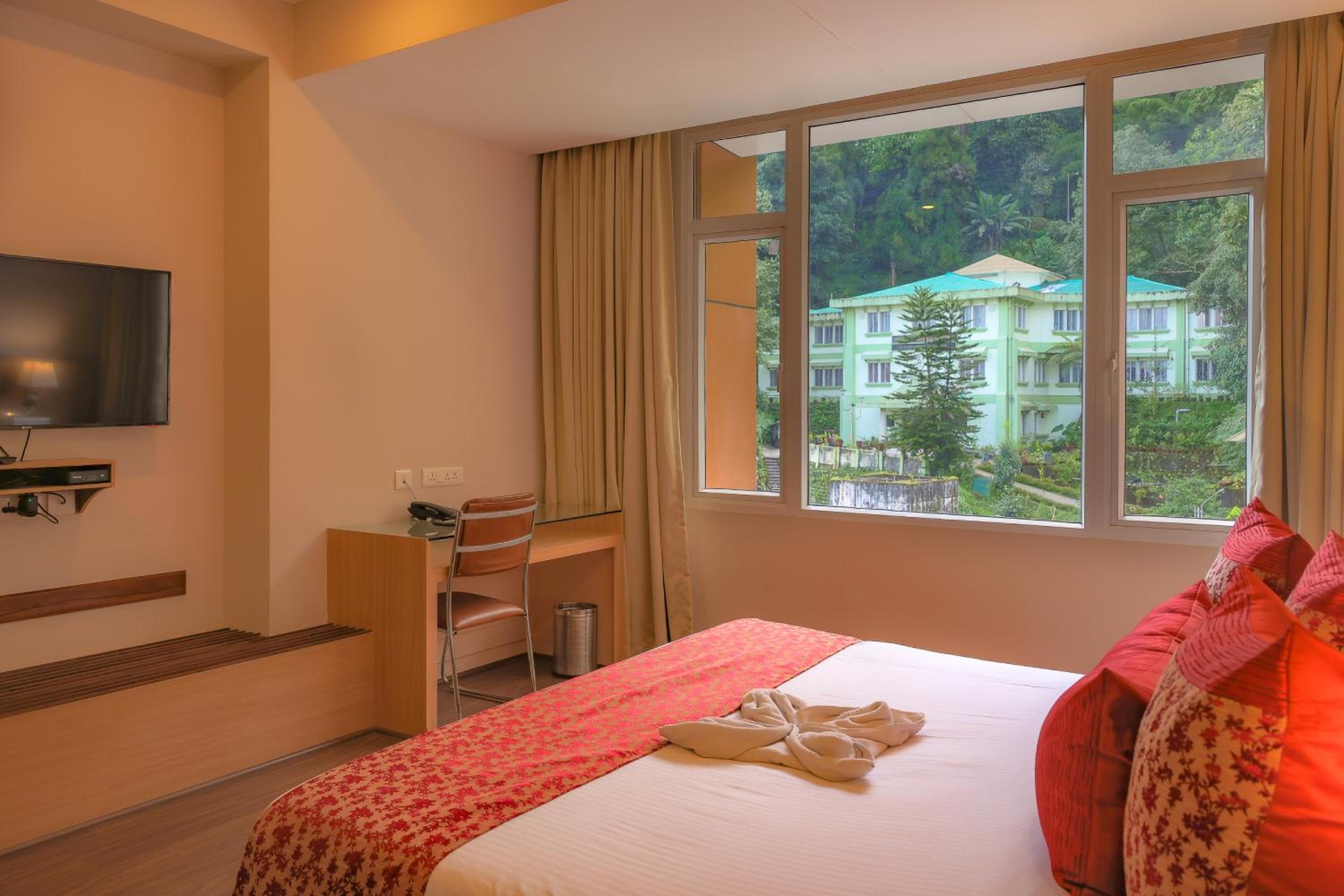 Deluxe Family Room(10% discount on F&B ) - Photo 2