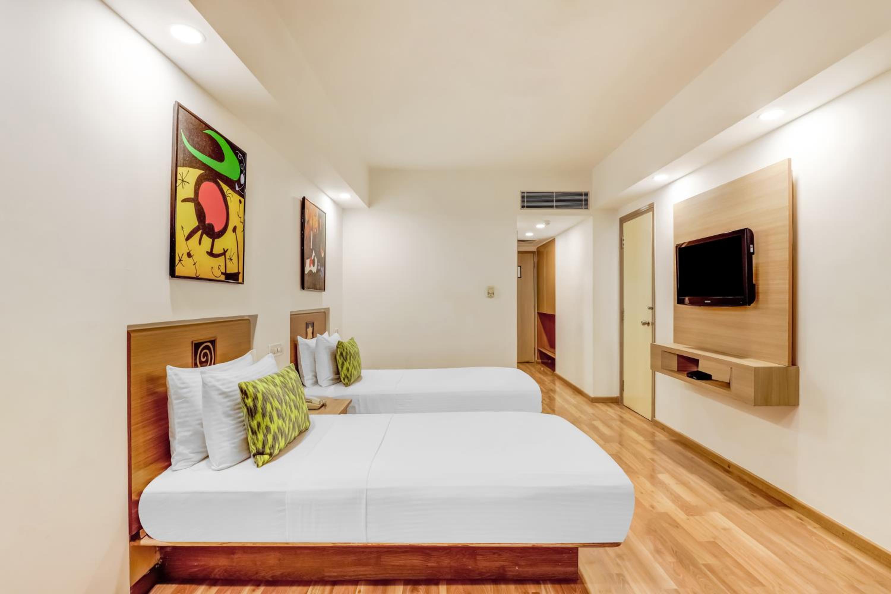 Deluxe Twin Room - Photo 1