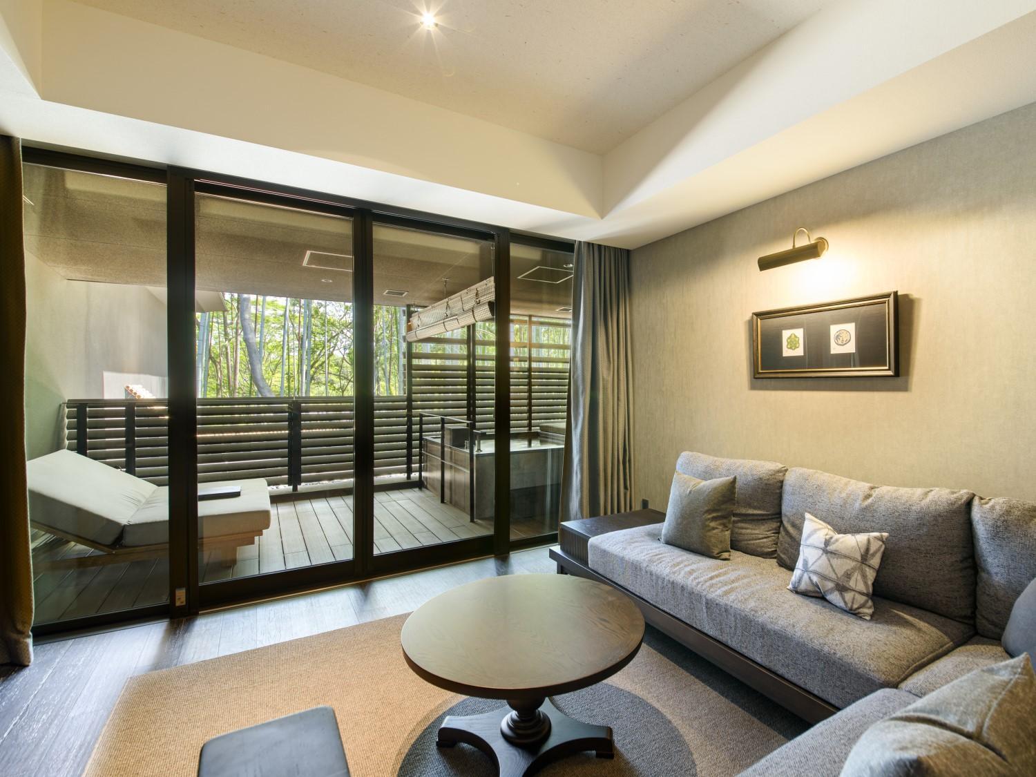 Stylish Suite with Open-Air Bath photo 3