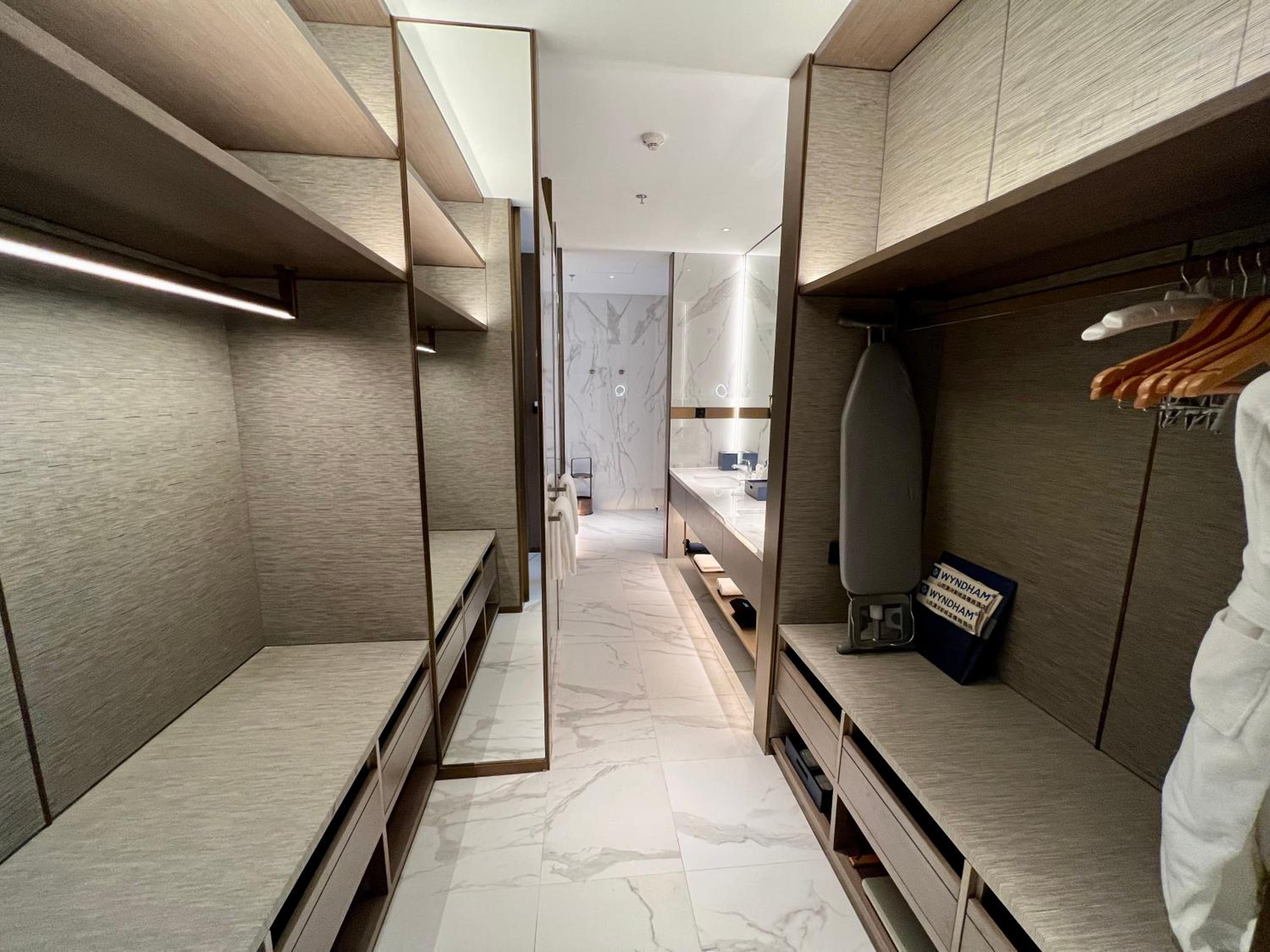 Executive Suite photo 3