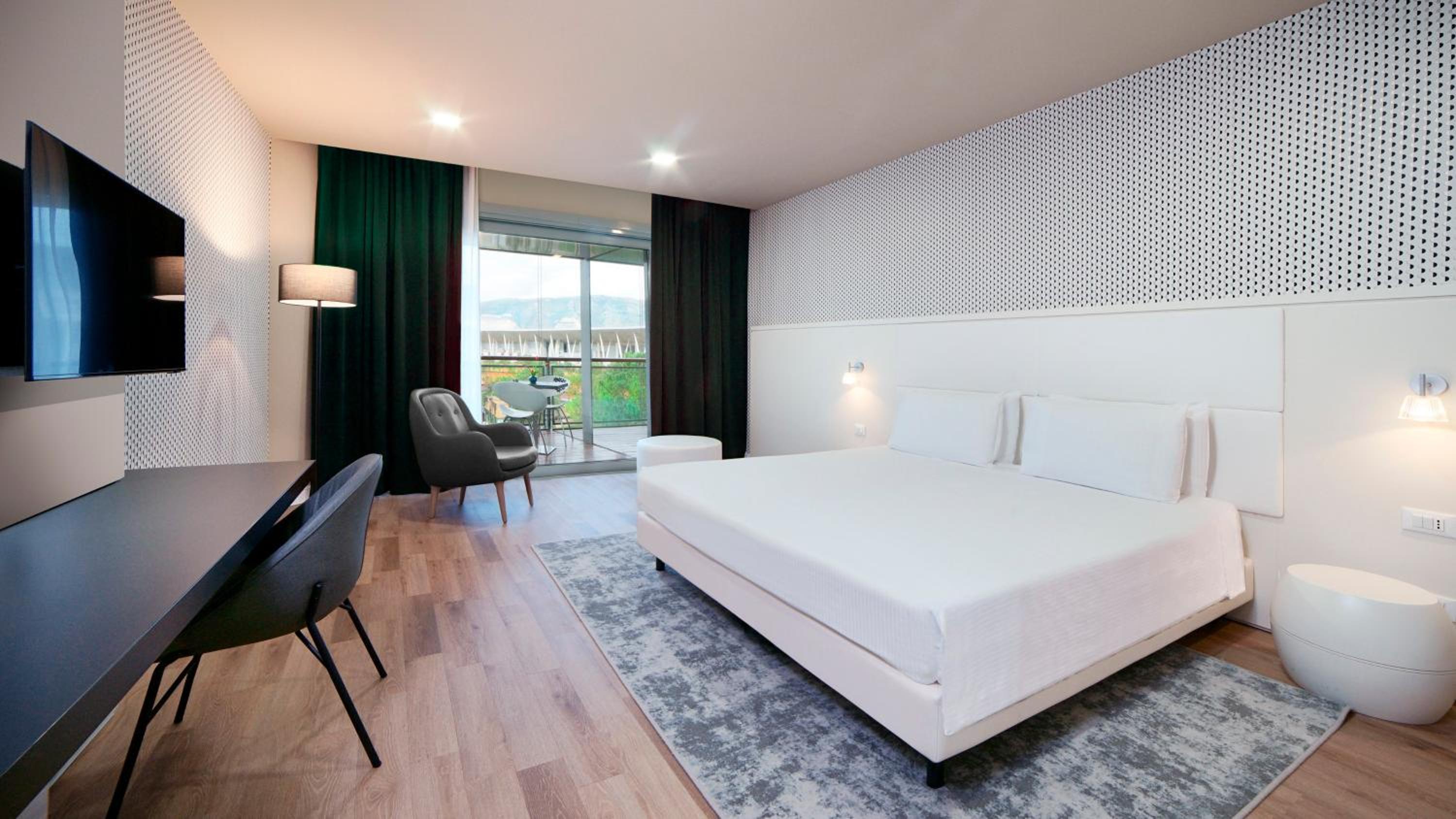 Premium Room - Photo 1
