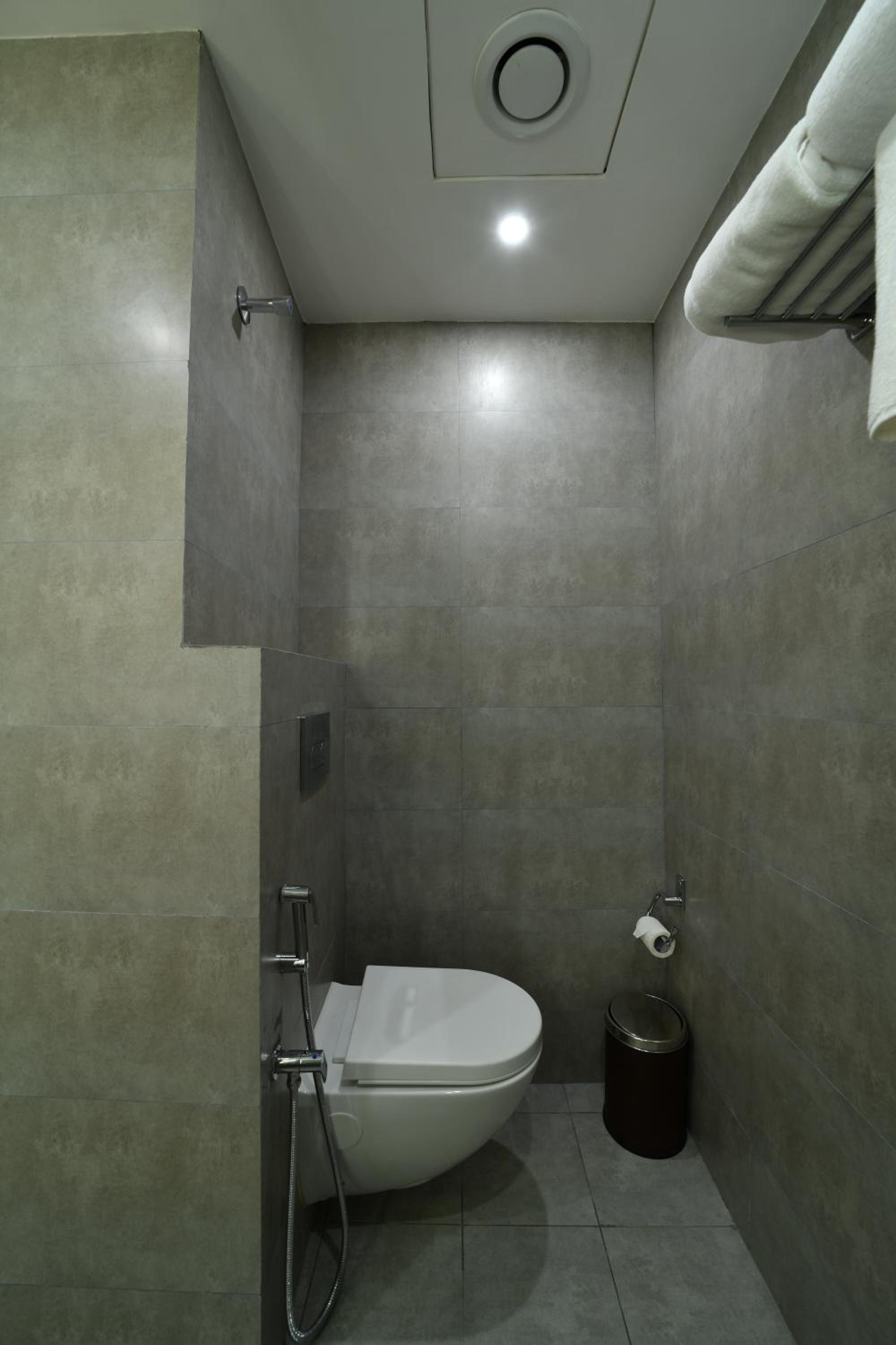 Comfort Room - Photo 5