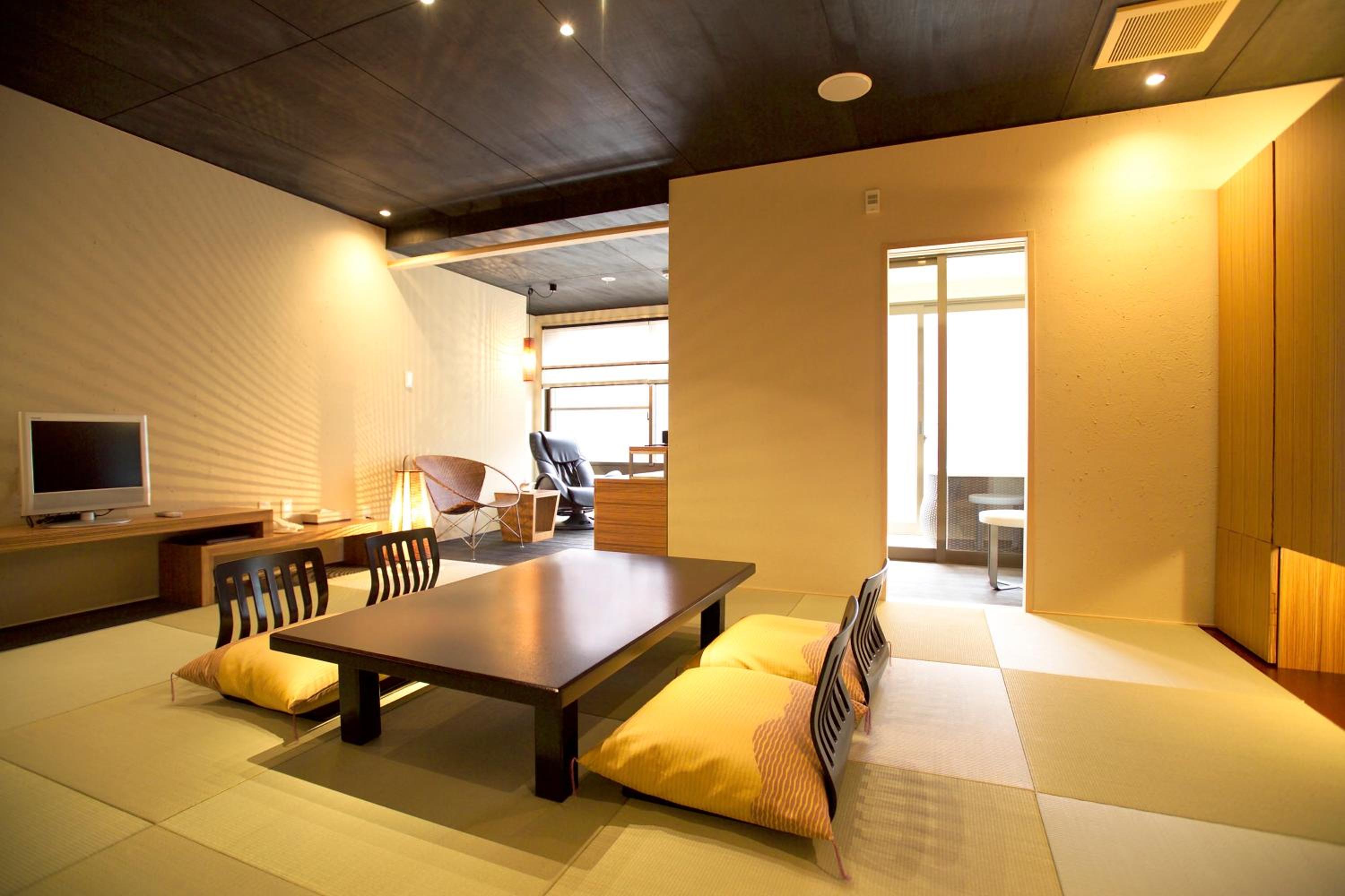 Japanese-Style Room with Hot Spring Bath photo 1