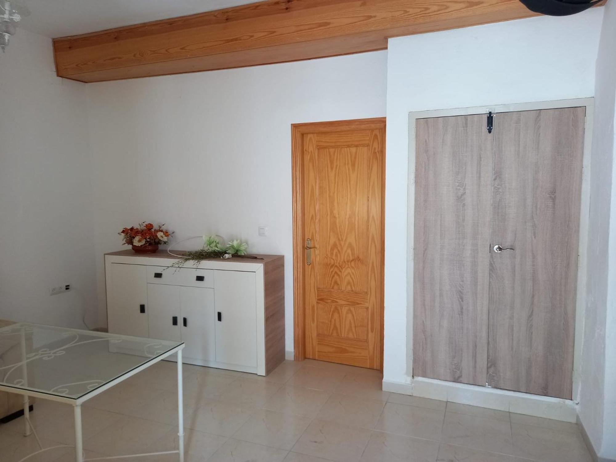 Two-Bedroom House photo 2