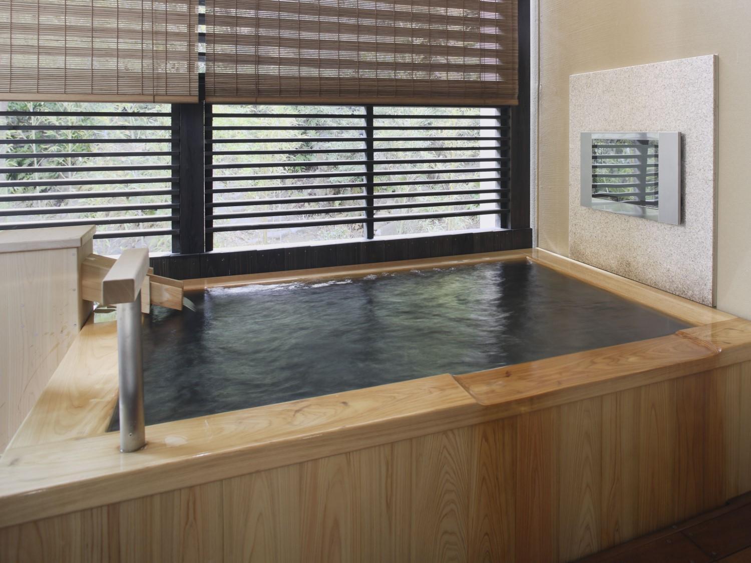Comfort Suite King with Open-Air Bath photo 2
