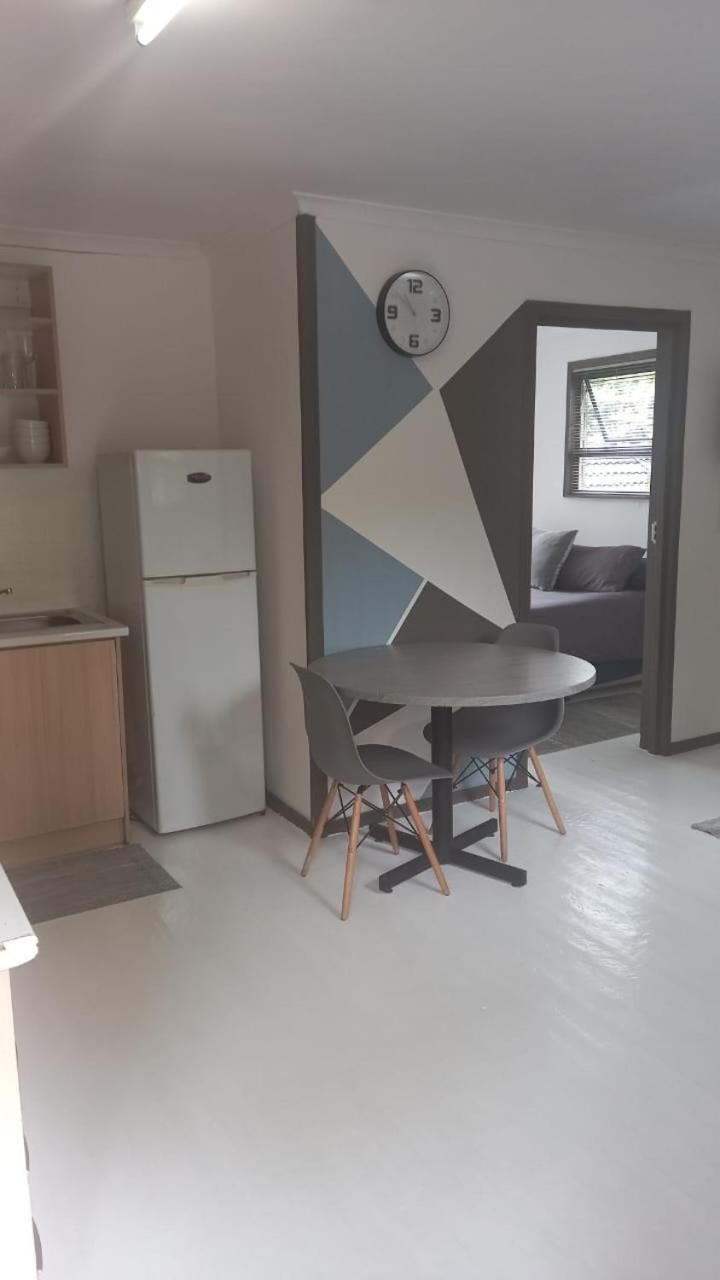 One-Bedroom Apartment - Photo 3
