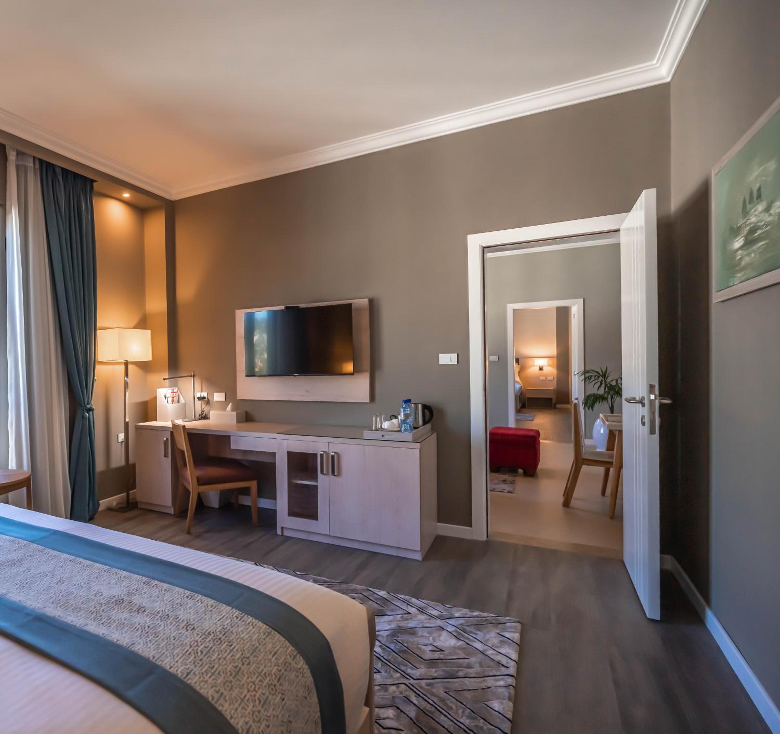 Family Suite - Photo 9