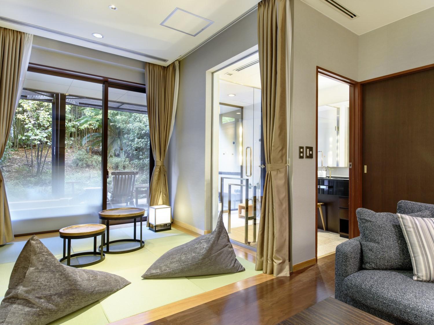 Comfort Suite Twin with Open-Air Bath - Non-Smoking photo 2