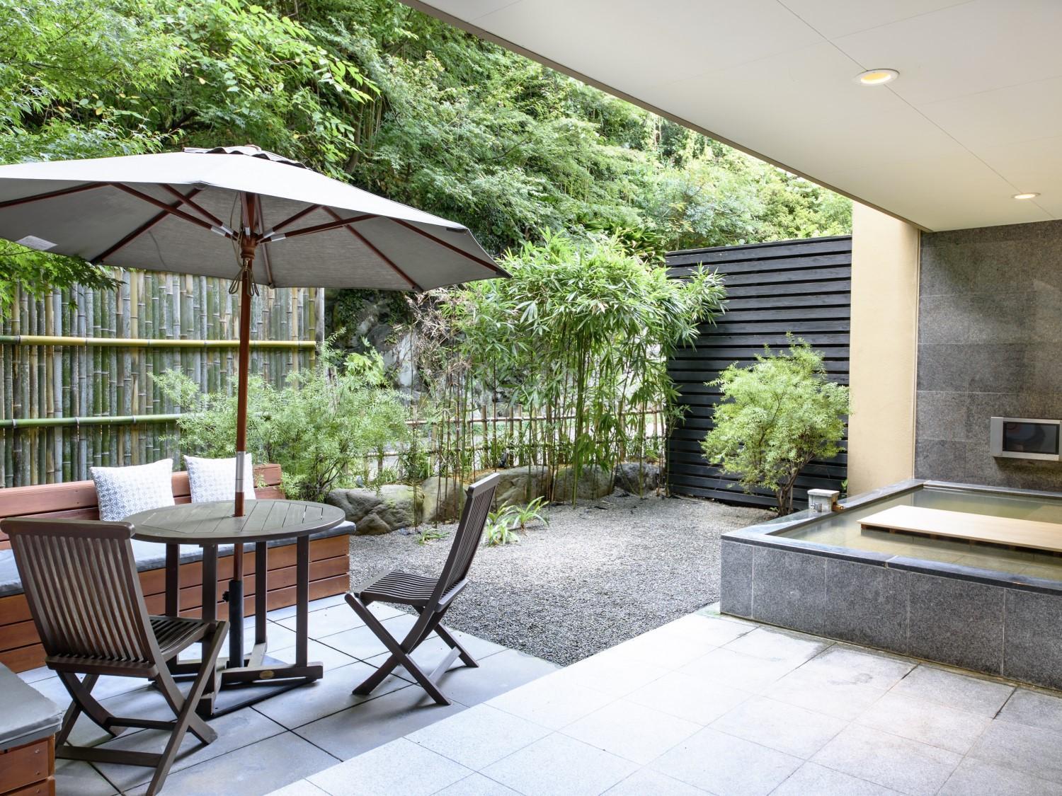 Japanese-Style Quadruple Room photo 2