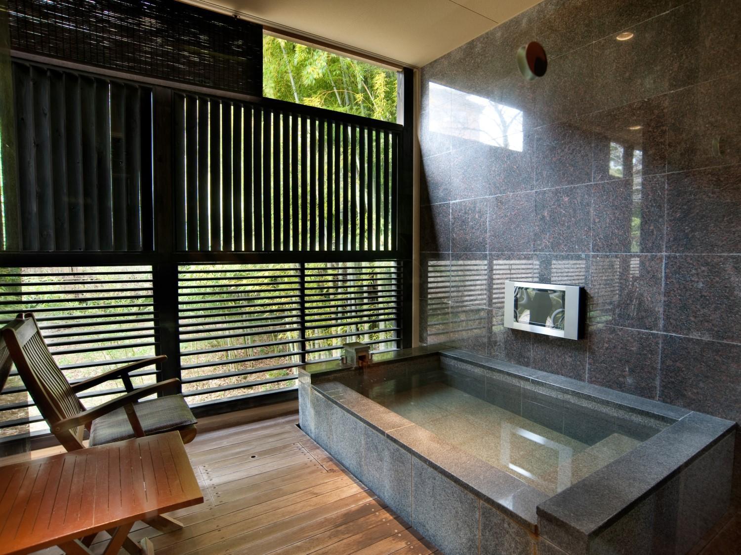 Stylish Suite Twin with Open-Air Bath - Smoking photo 3