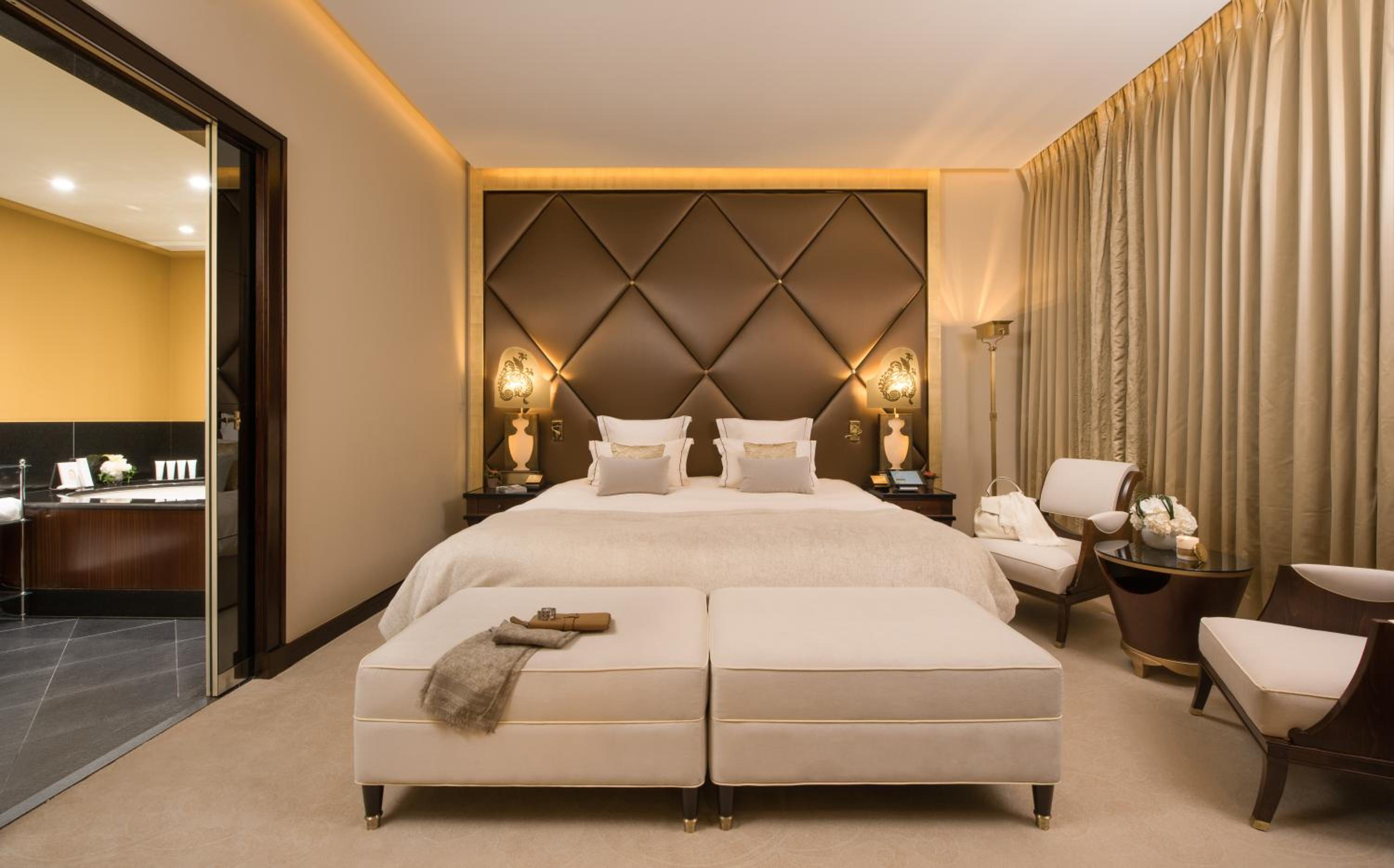 Suite photo 1