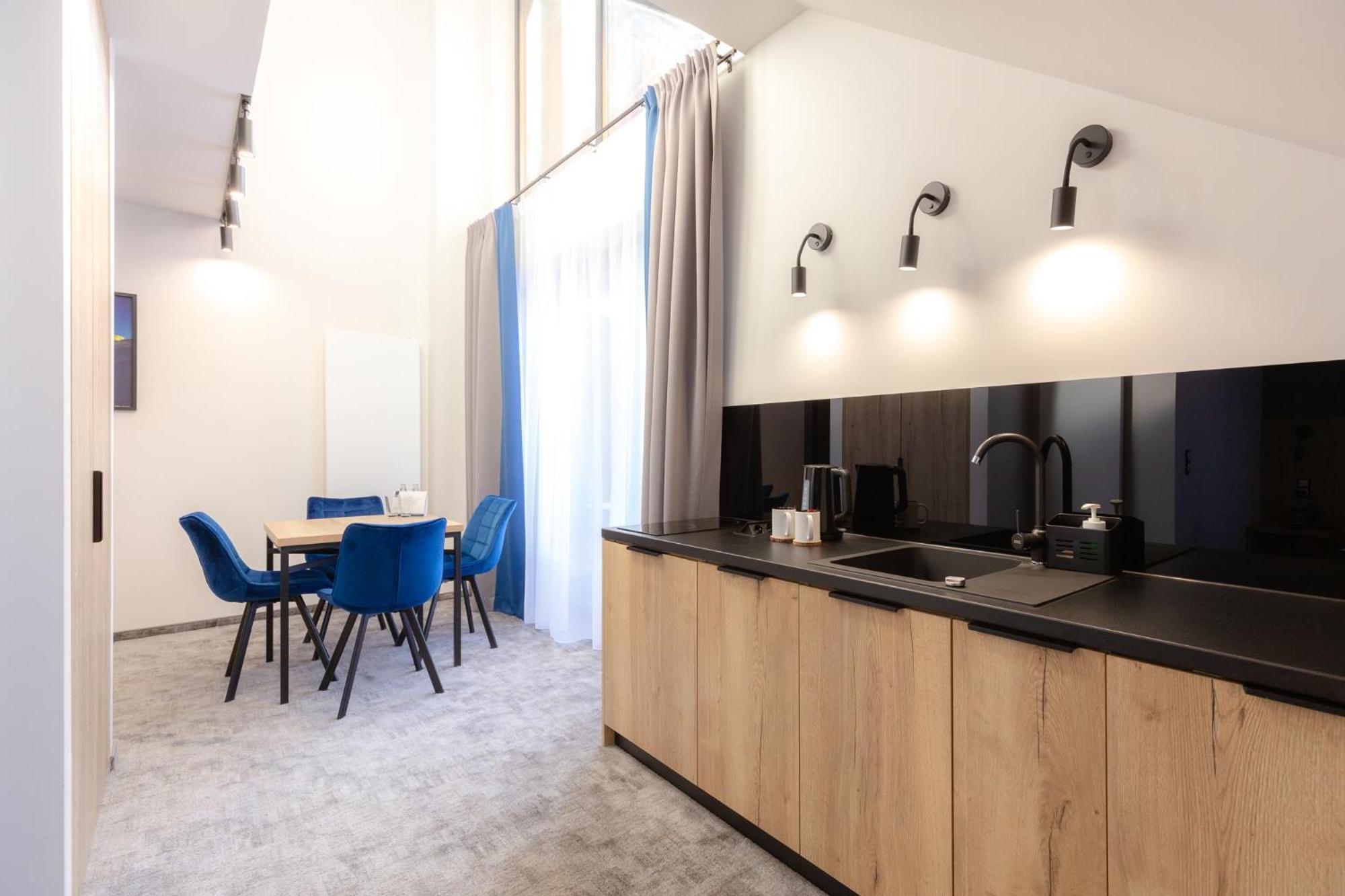Studio Apartment - Photo 5