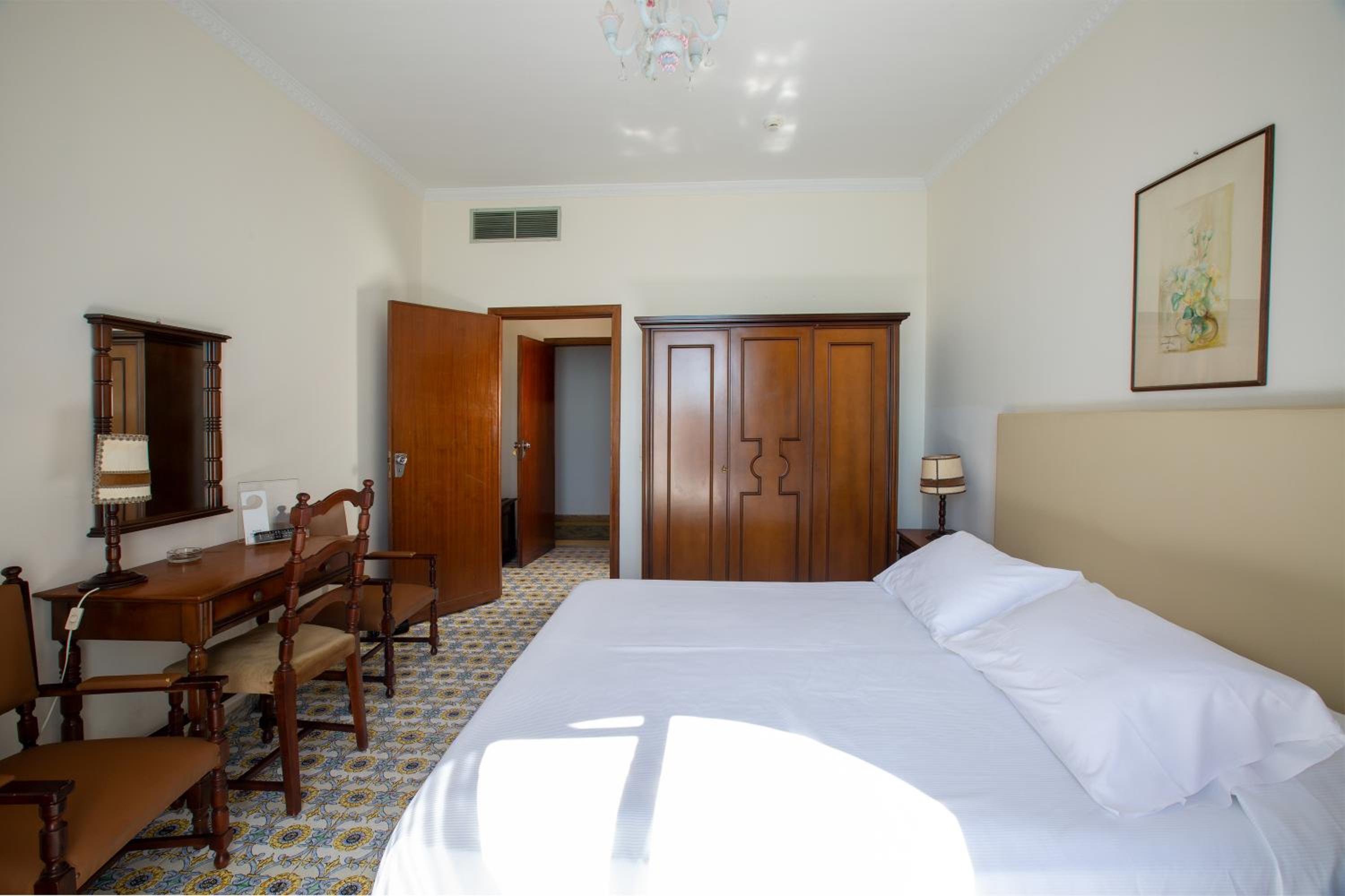 Triple Room with Sea View - Photo 5