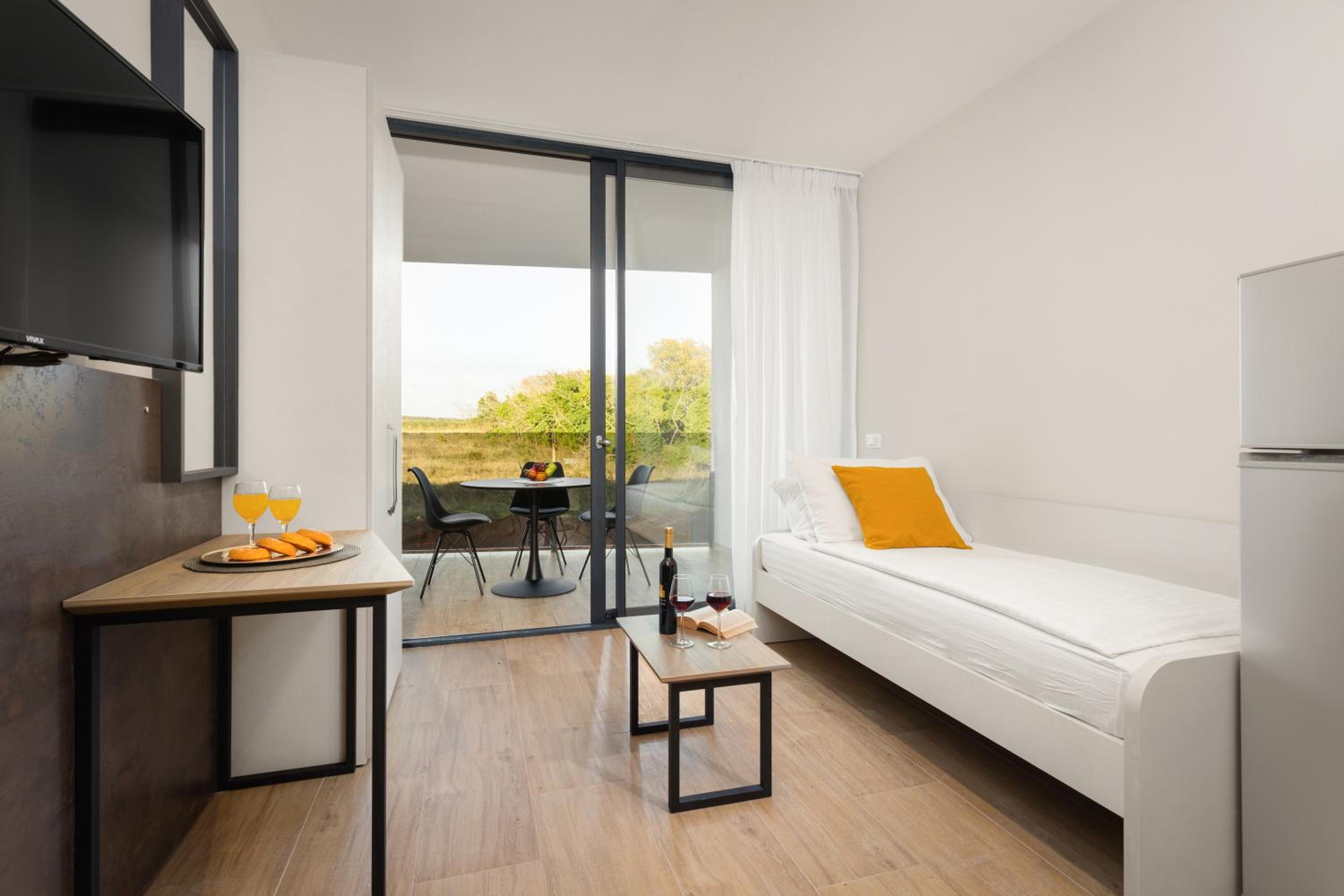 Studio Apartment with Balcony