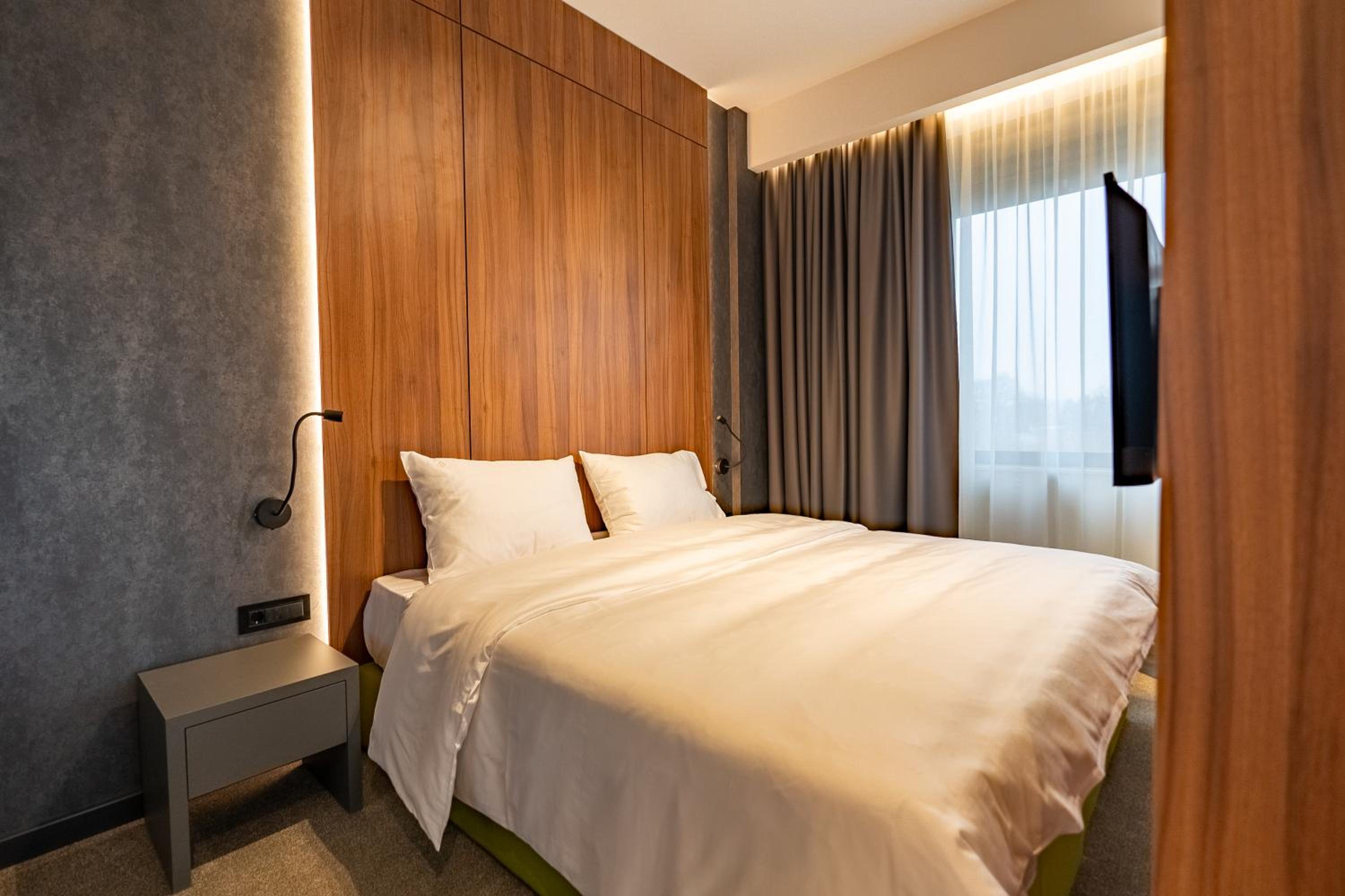 Superior Suite - Photo 1