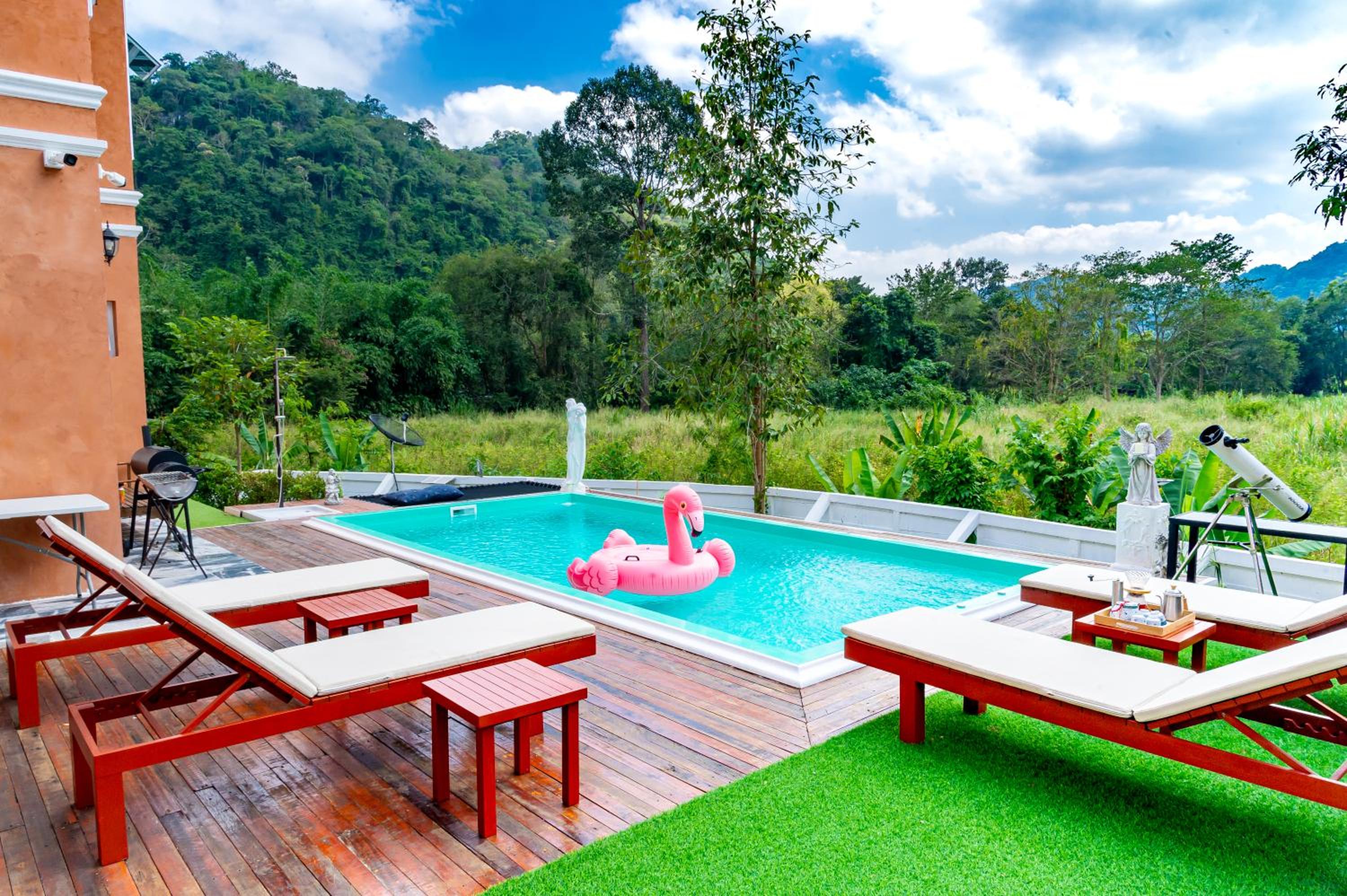 Villa with Private Pool - Photo 53