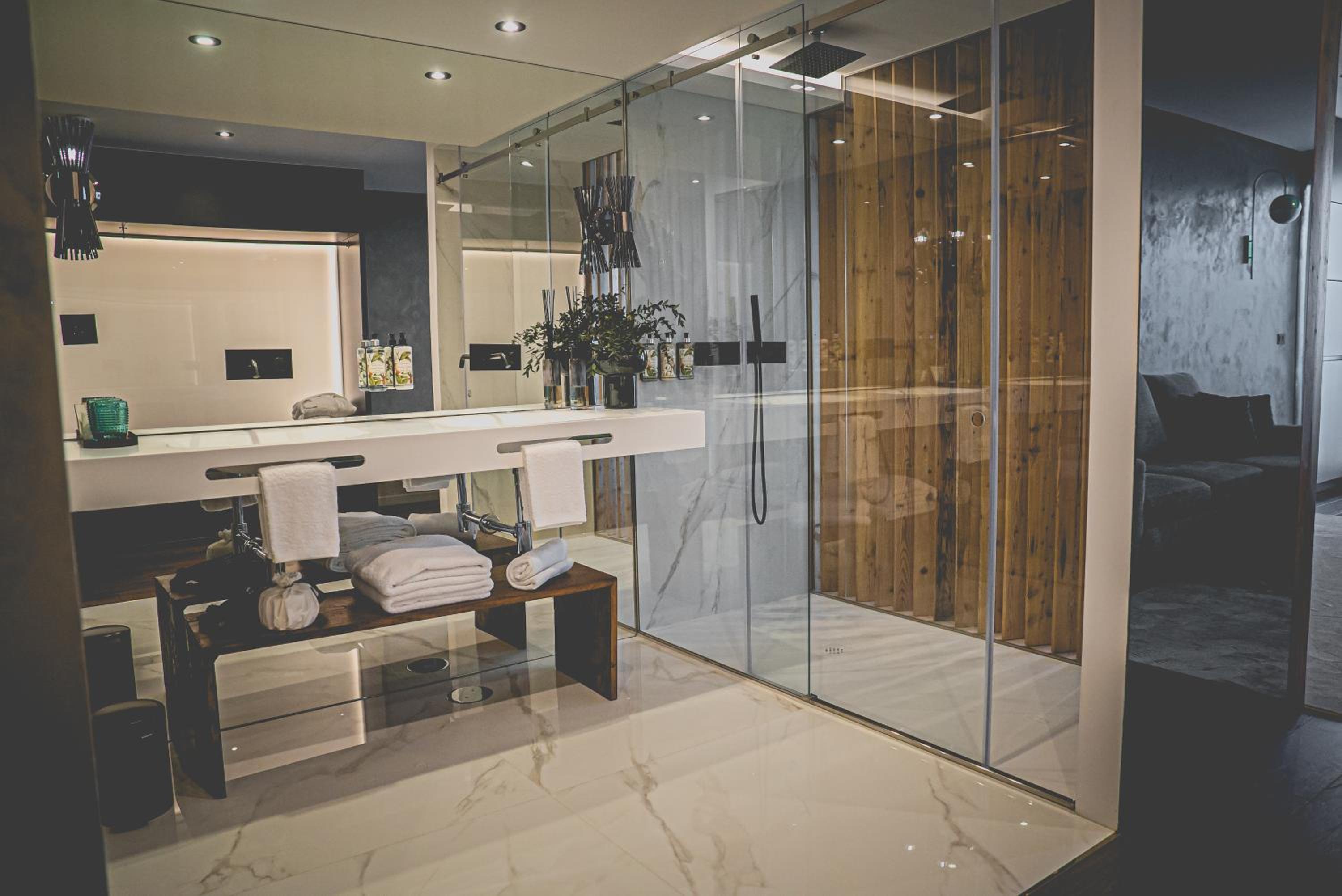 Family Suite - Photo 18