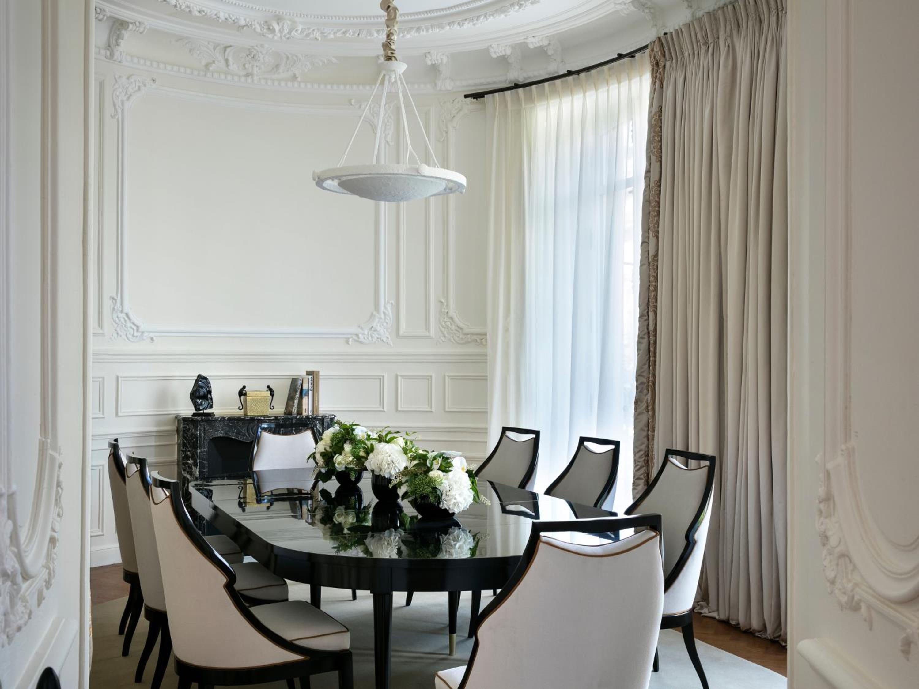 Suite Suite