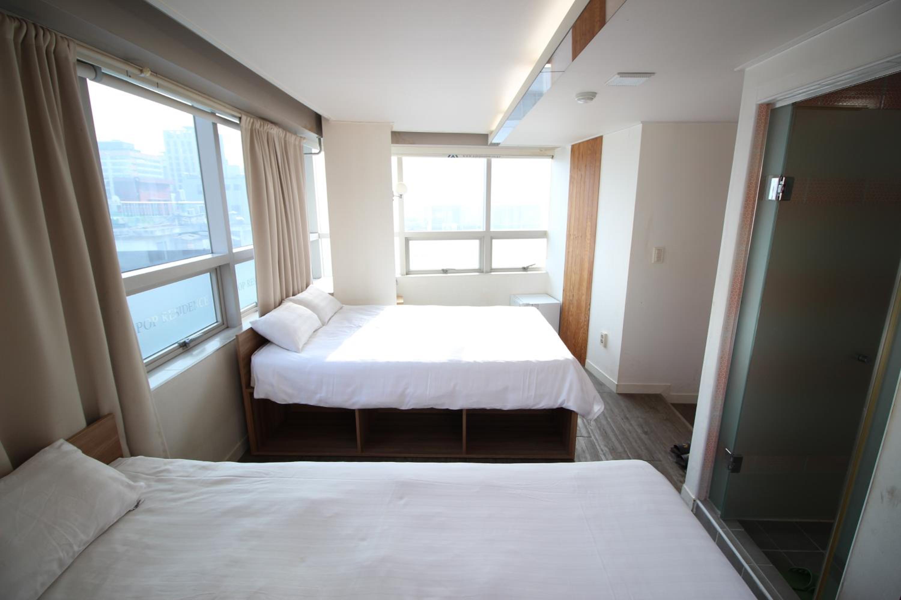 Standard Quadruple Room - Photo 2