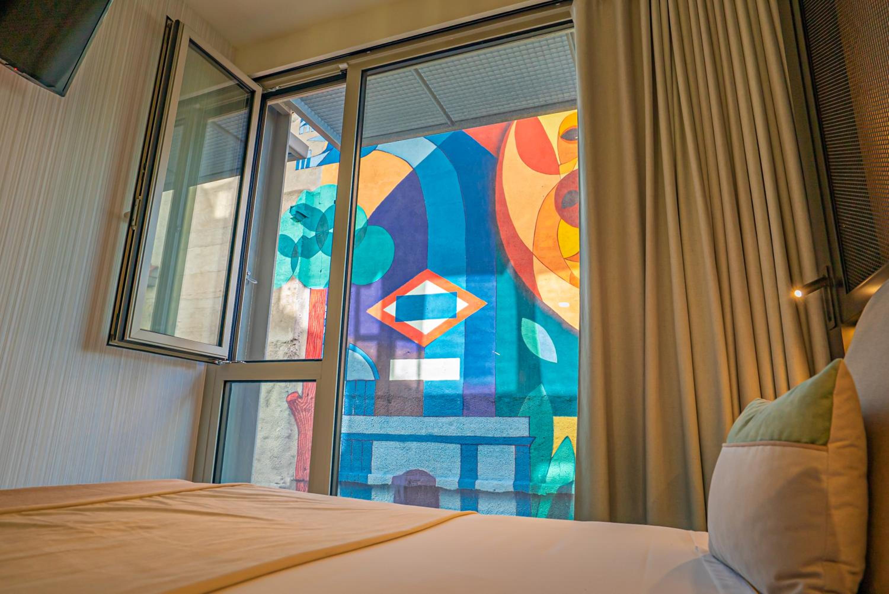 Double Room - Photo 9