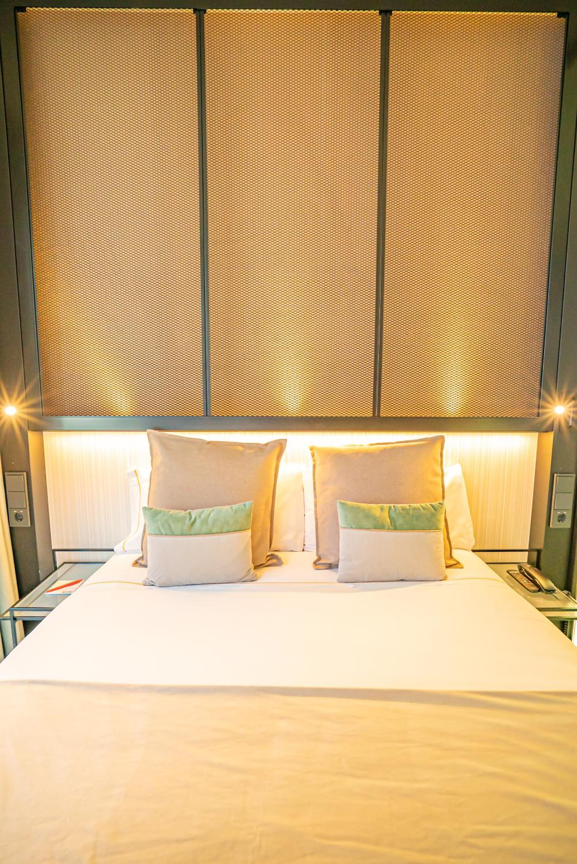 Double Room - Photo 14