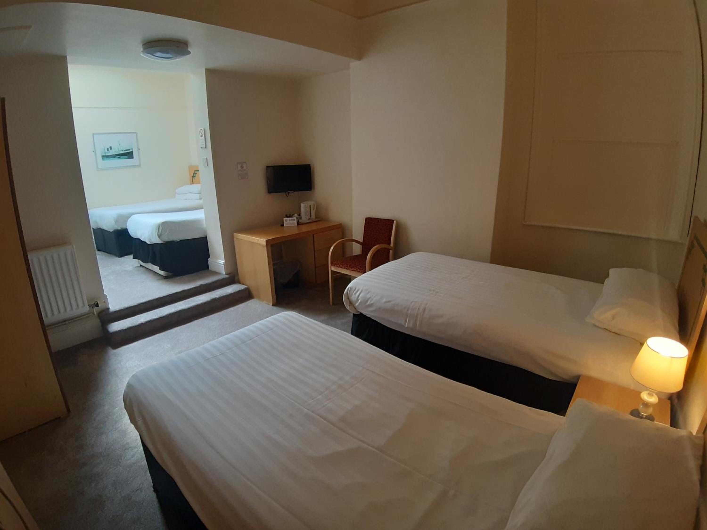 Quadruple Room photo 1