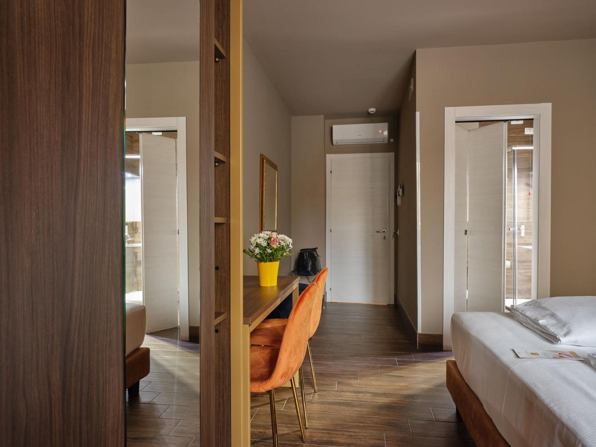 Superior Double Room - Photo 3