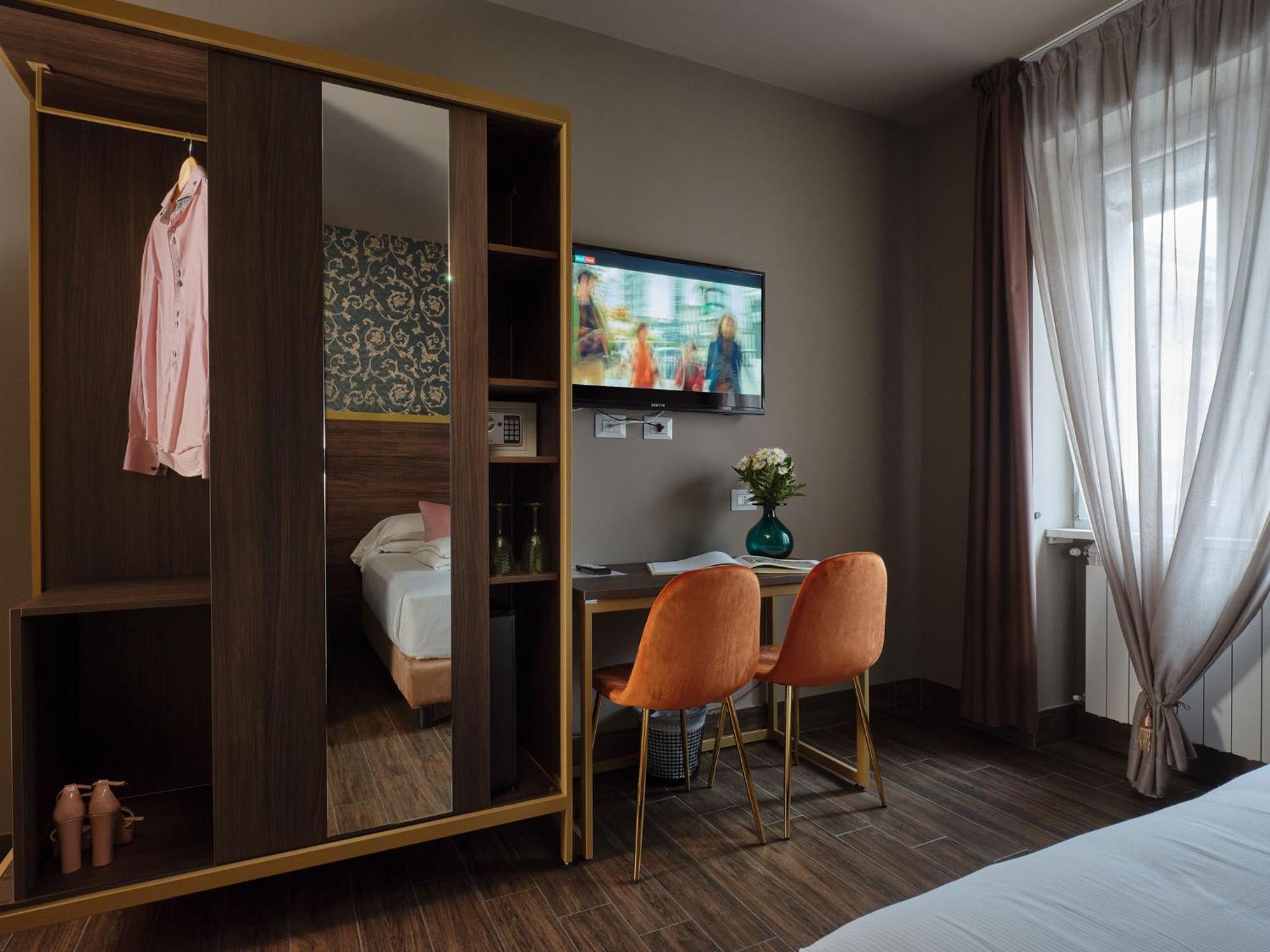 Superior Double Room - Photo 11
