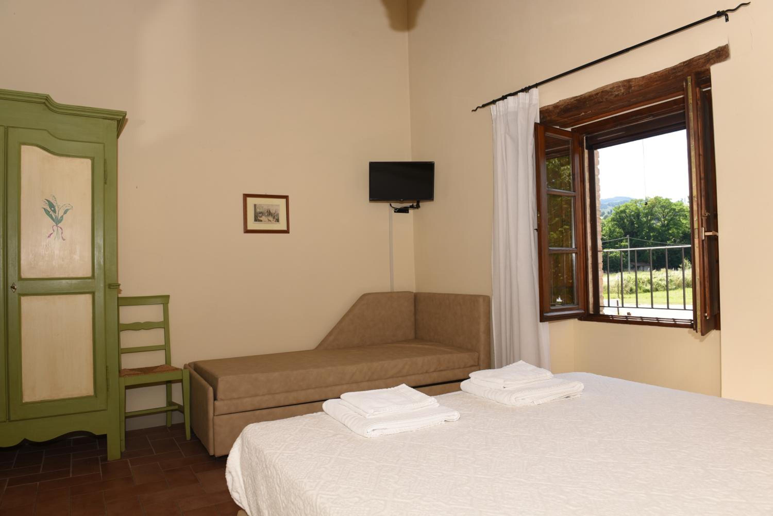 Comfort Triple Room photo 1
