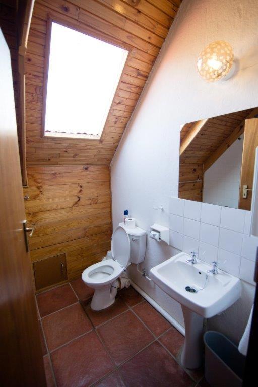 Four-Bedroom House photo 2