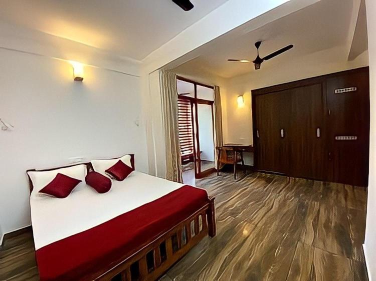 Deluxe Family Suite photo 2