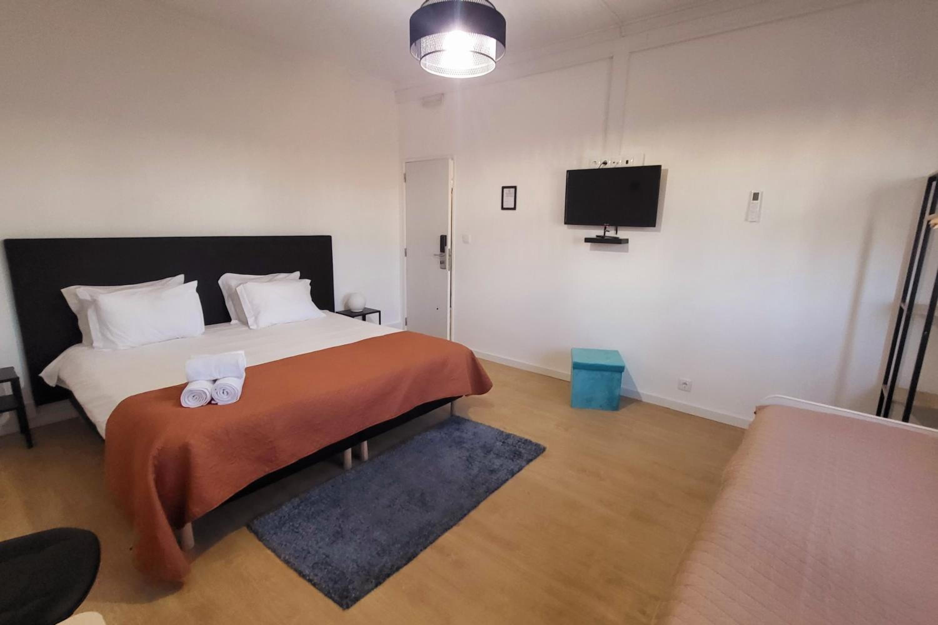 Deluxe Family Suite photo 1
