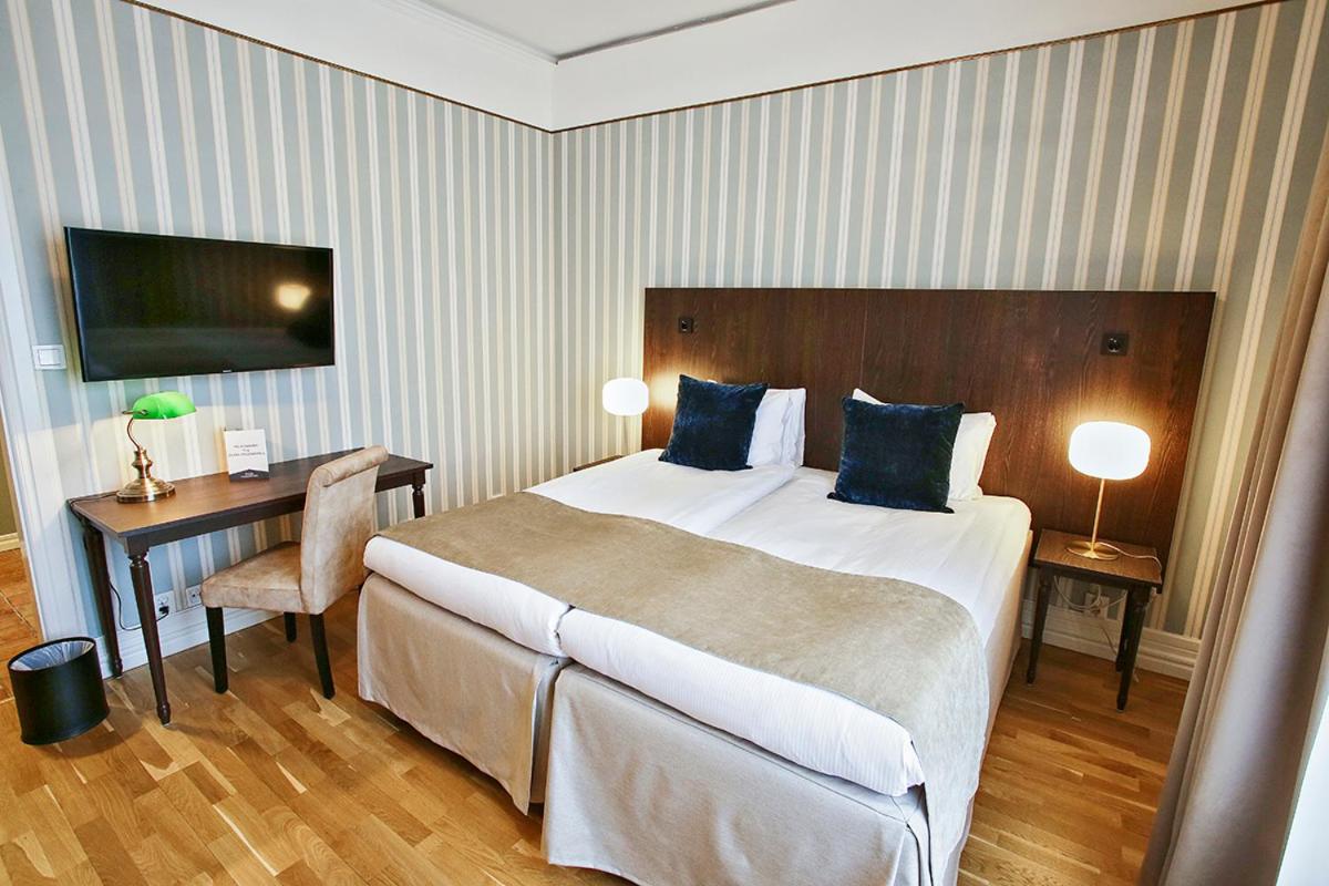 Standard Double Room - Photo 3