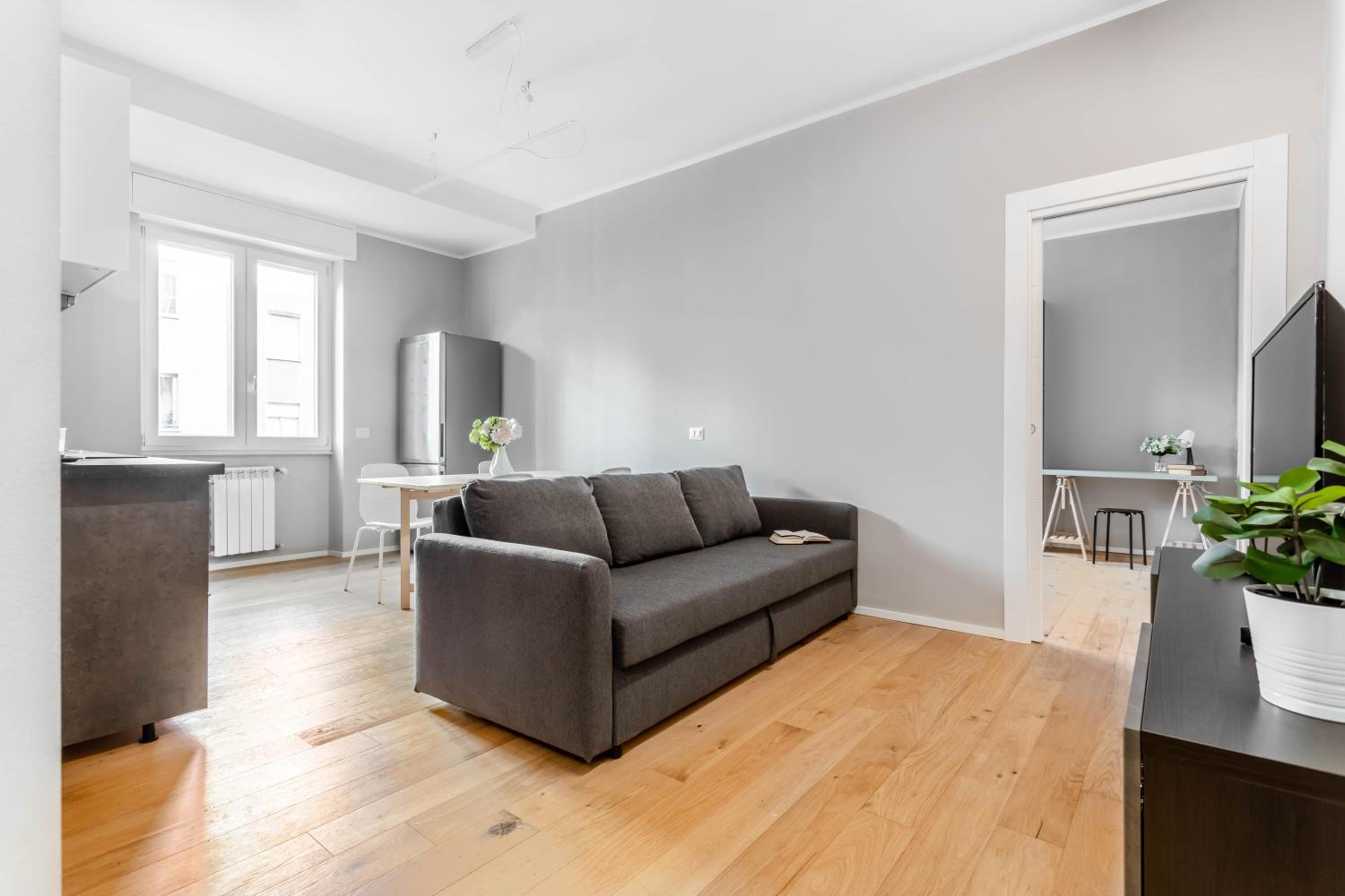One-Bedroom Apartment