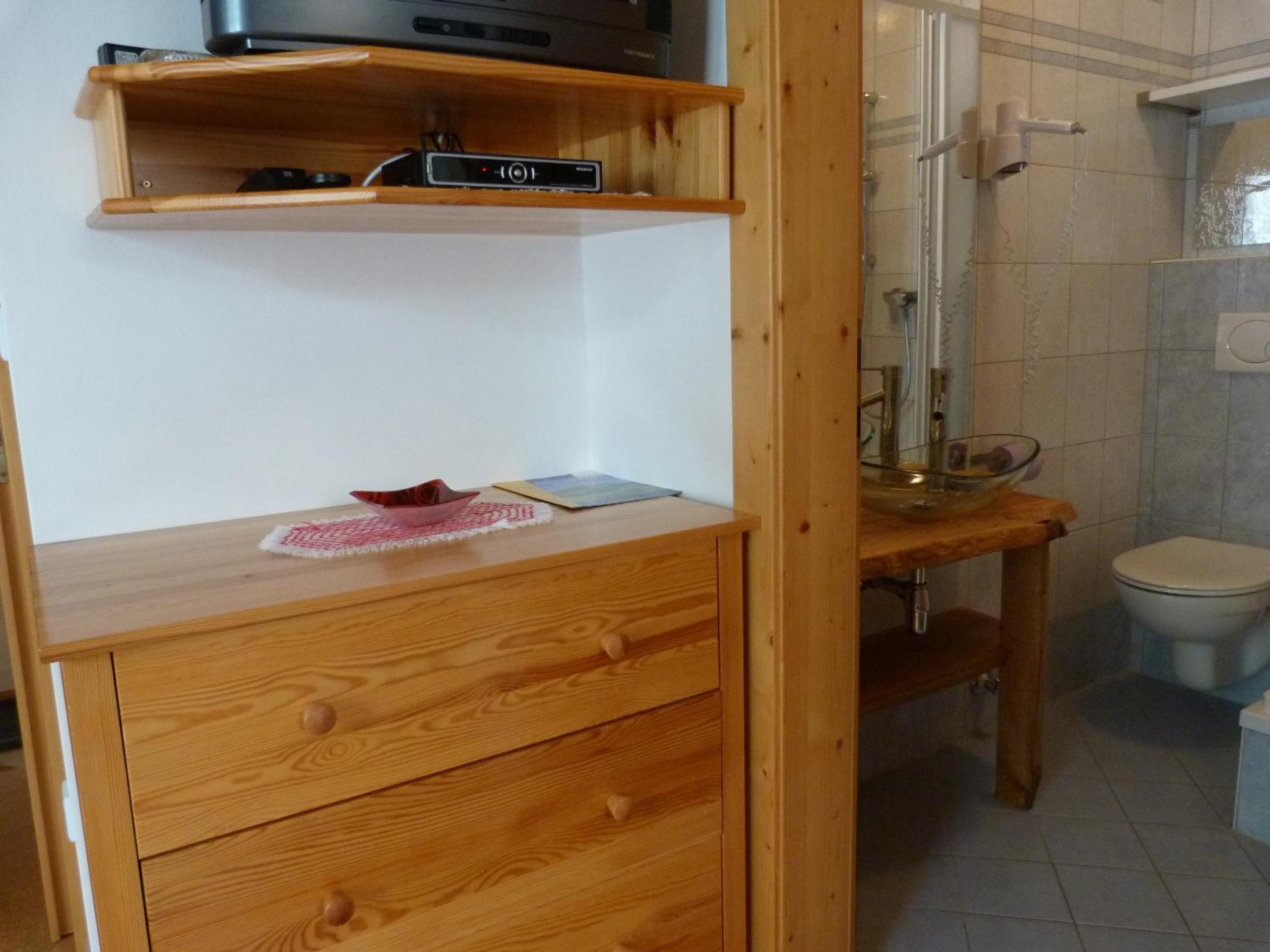 One-Bedroom Apartment with Balcony photo 3