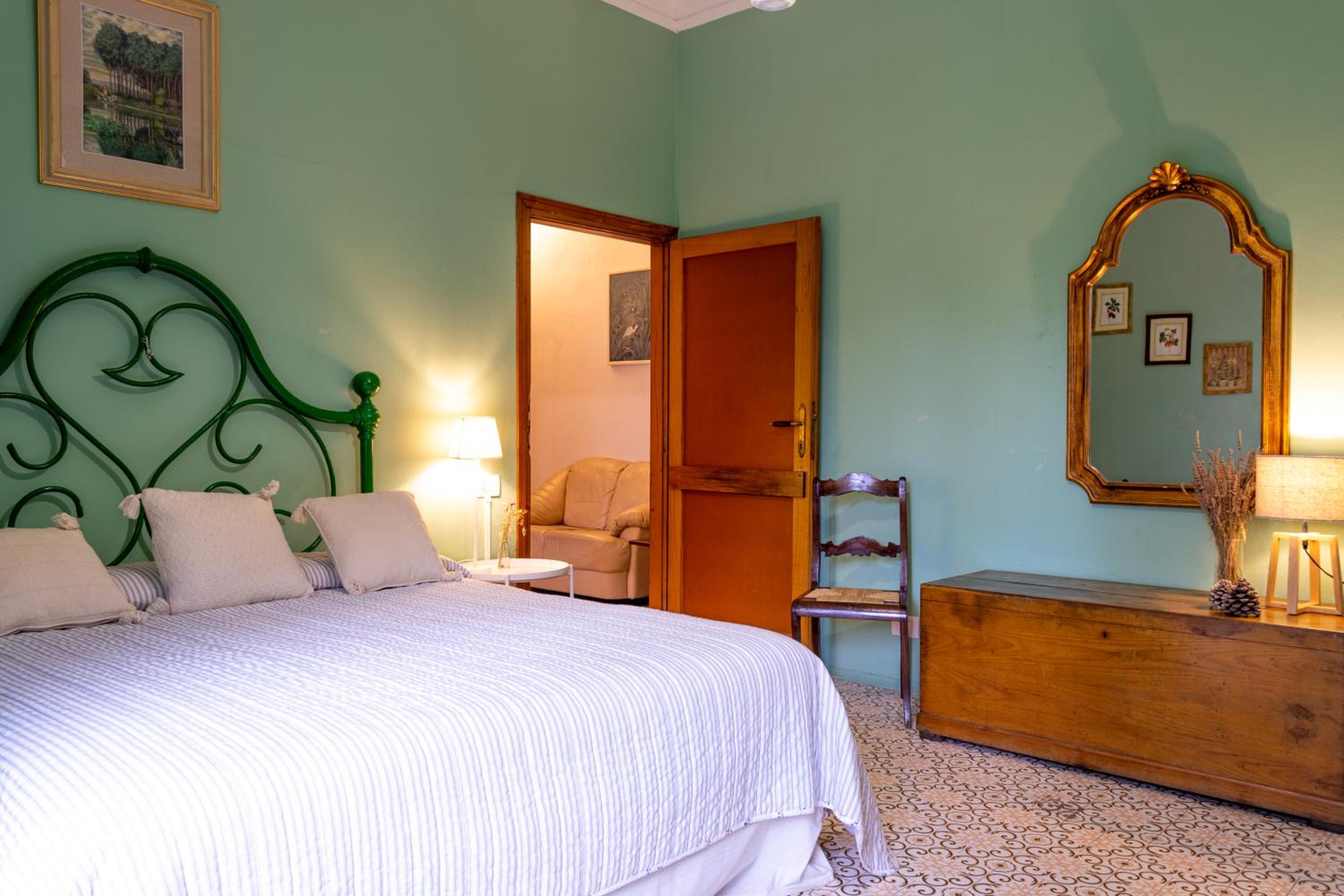 Two-Bedroom Villa - Photo 24